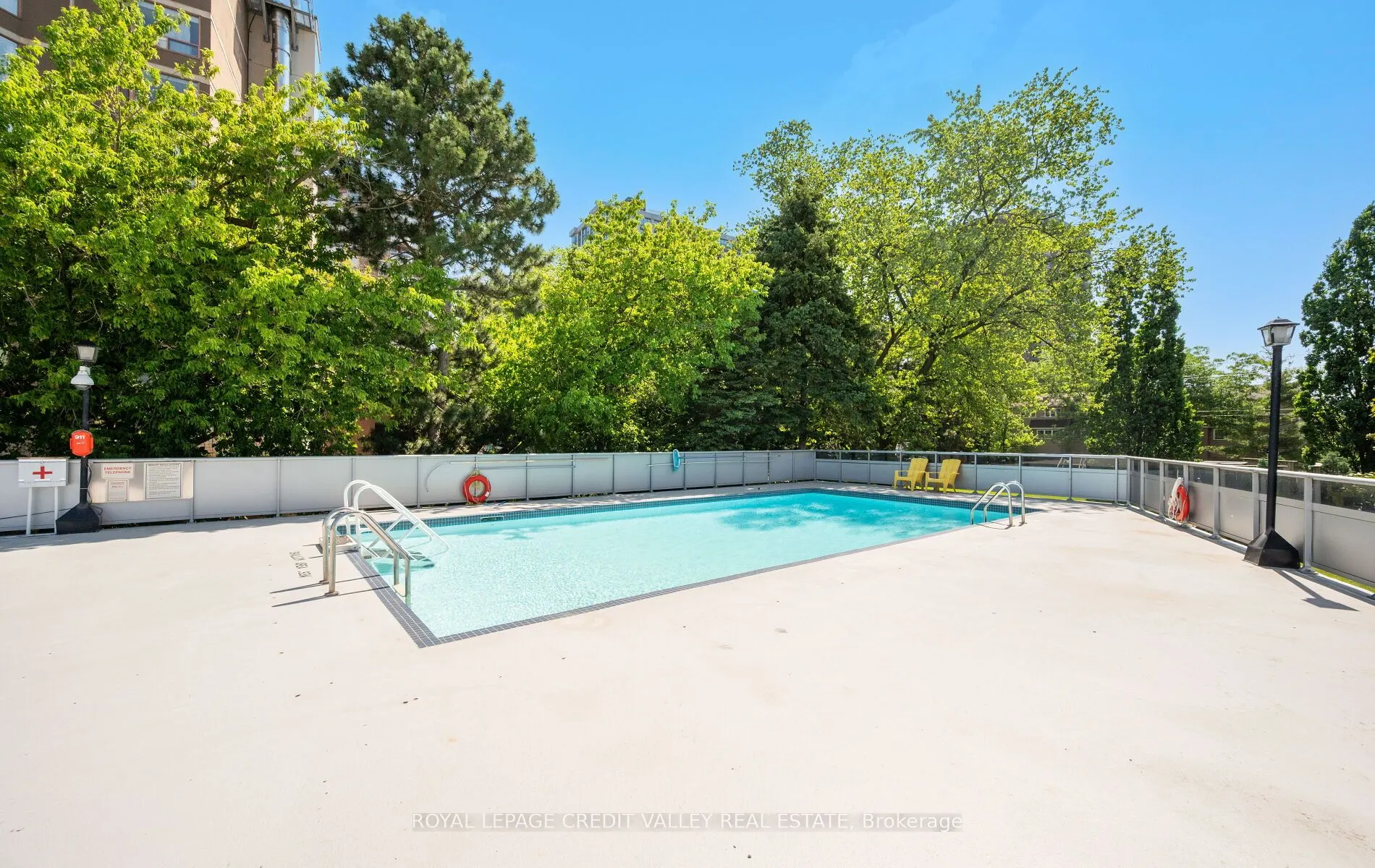 2263 Marine Drive, #601