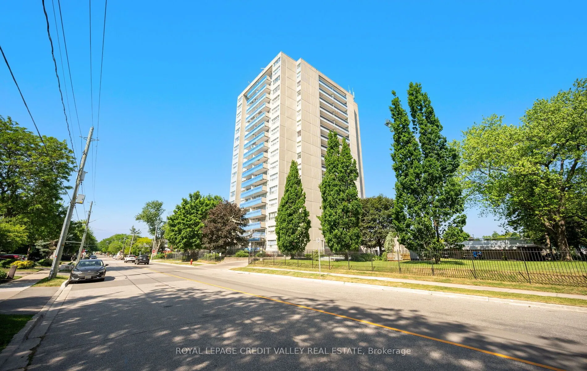 2263 Marine Drive, #601