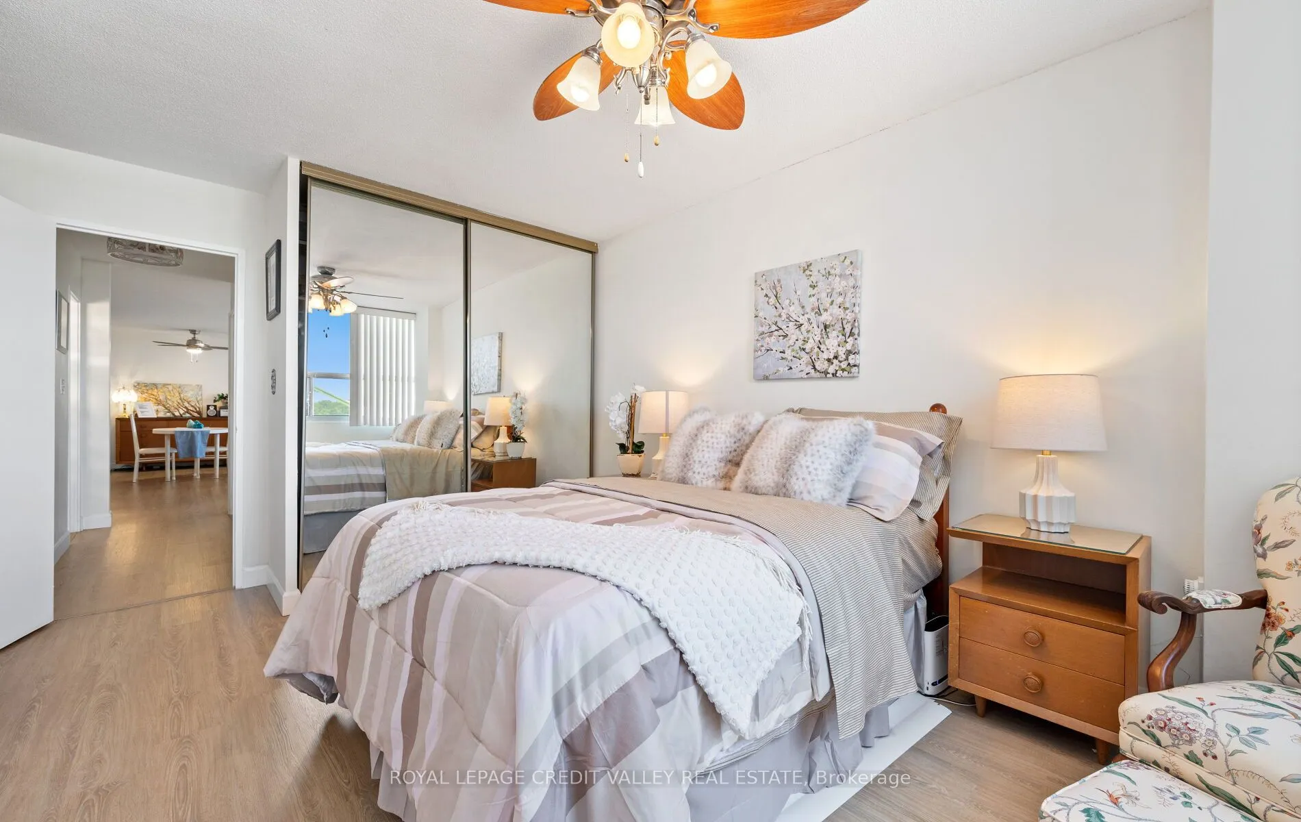 2263 Marine Drive, #601