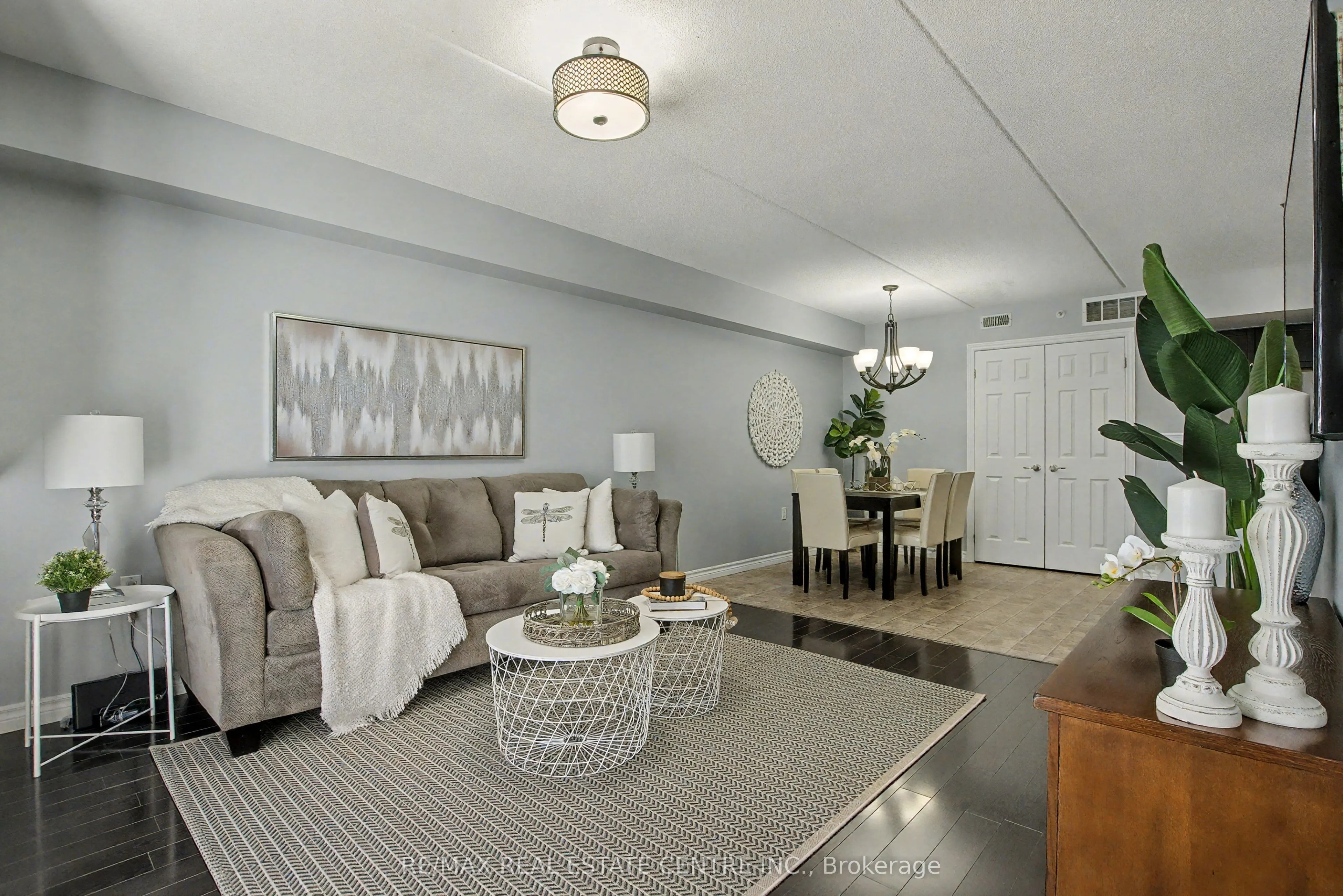 1380 Main Street E, #204