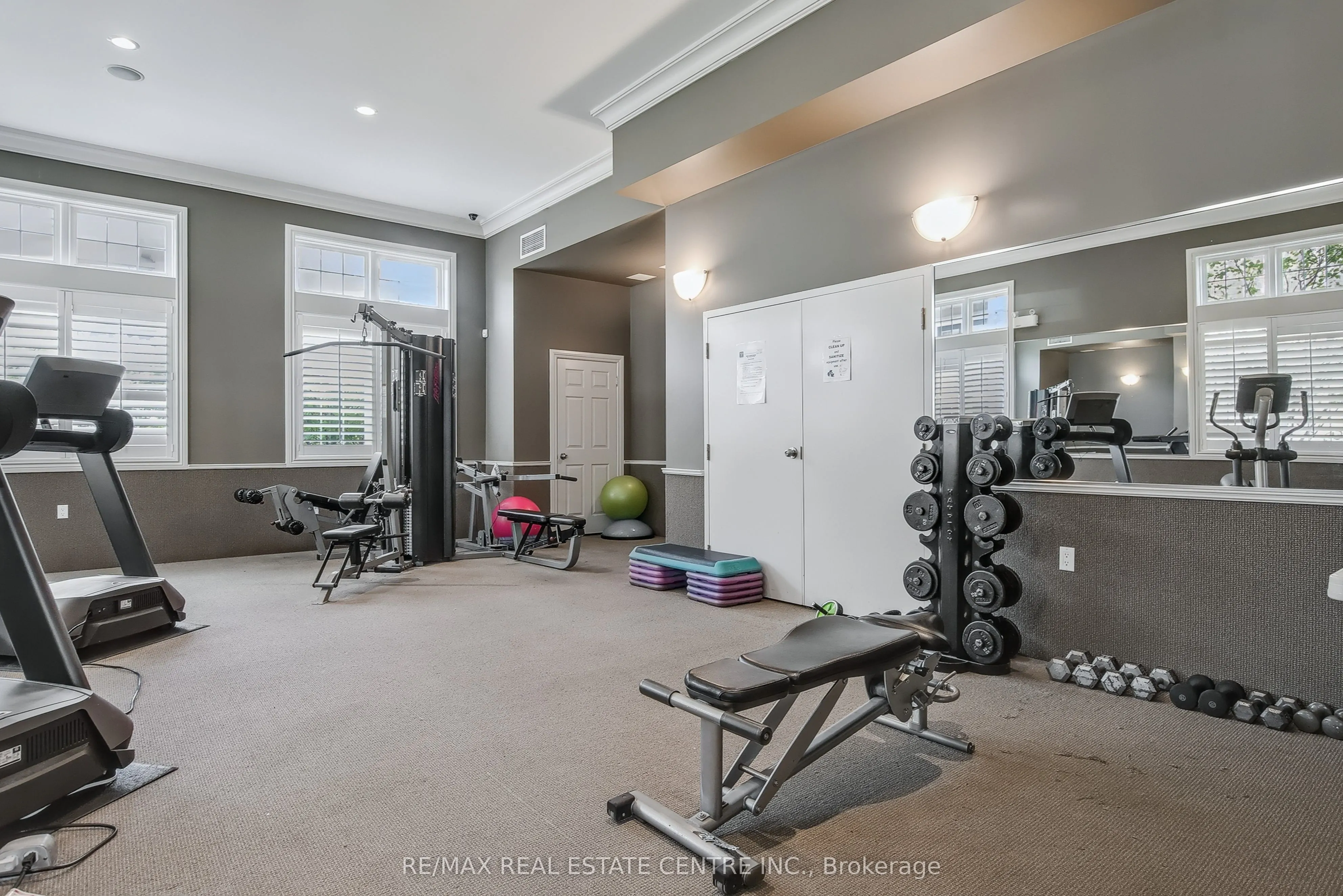 1380 Main Street E, #204