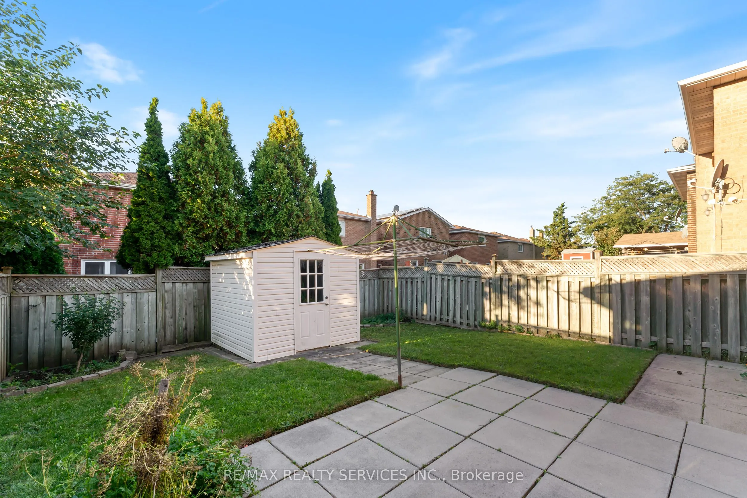 67 Wildercroft Avenue
