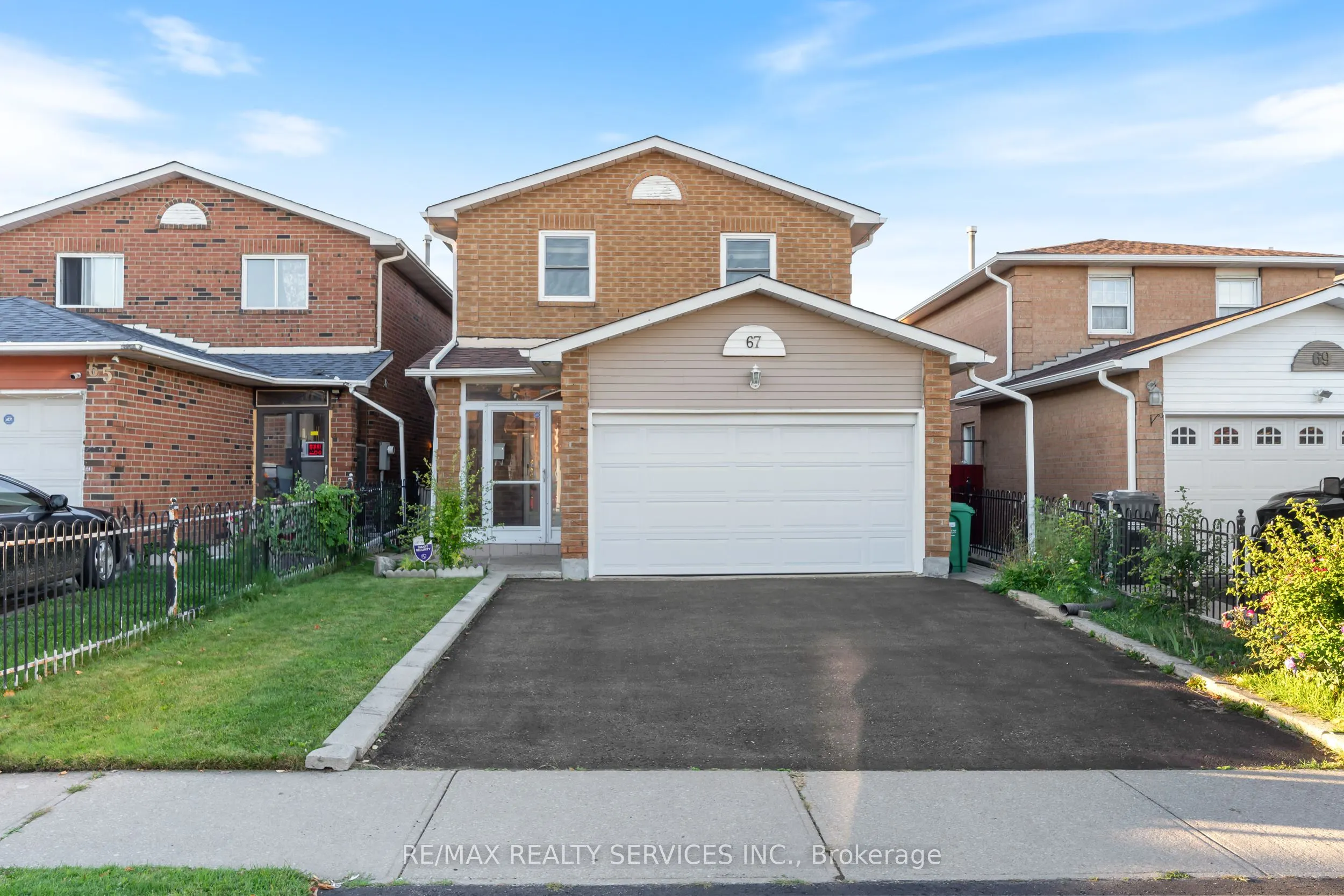 67 Wildercroft Avenue