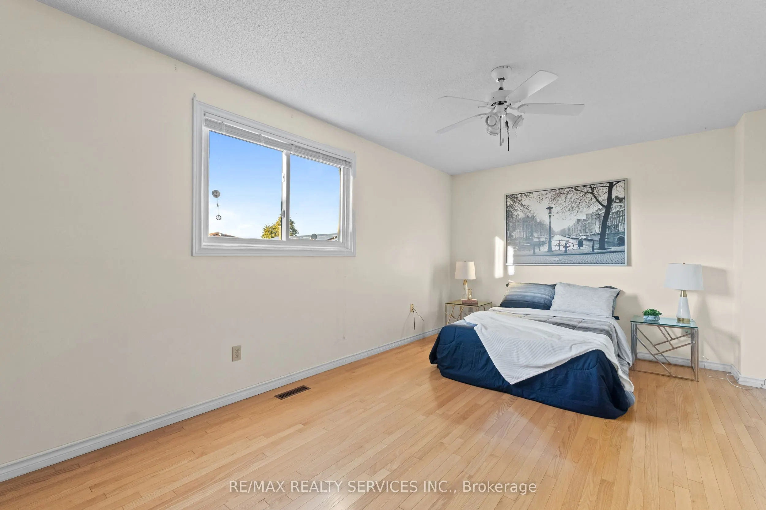 67 Wildercroft Avenue