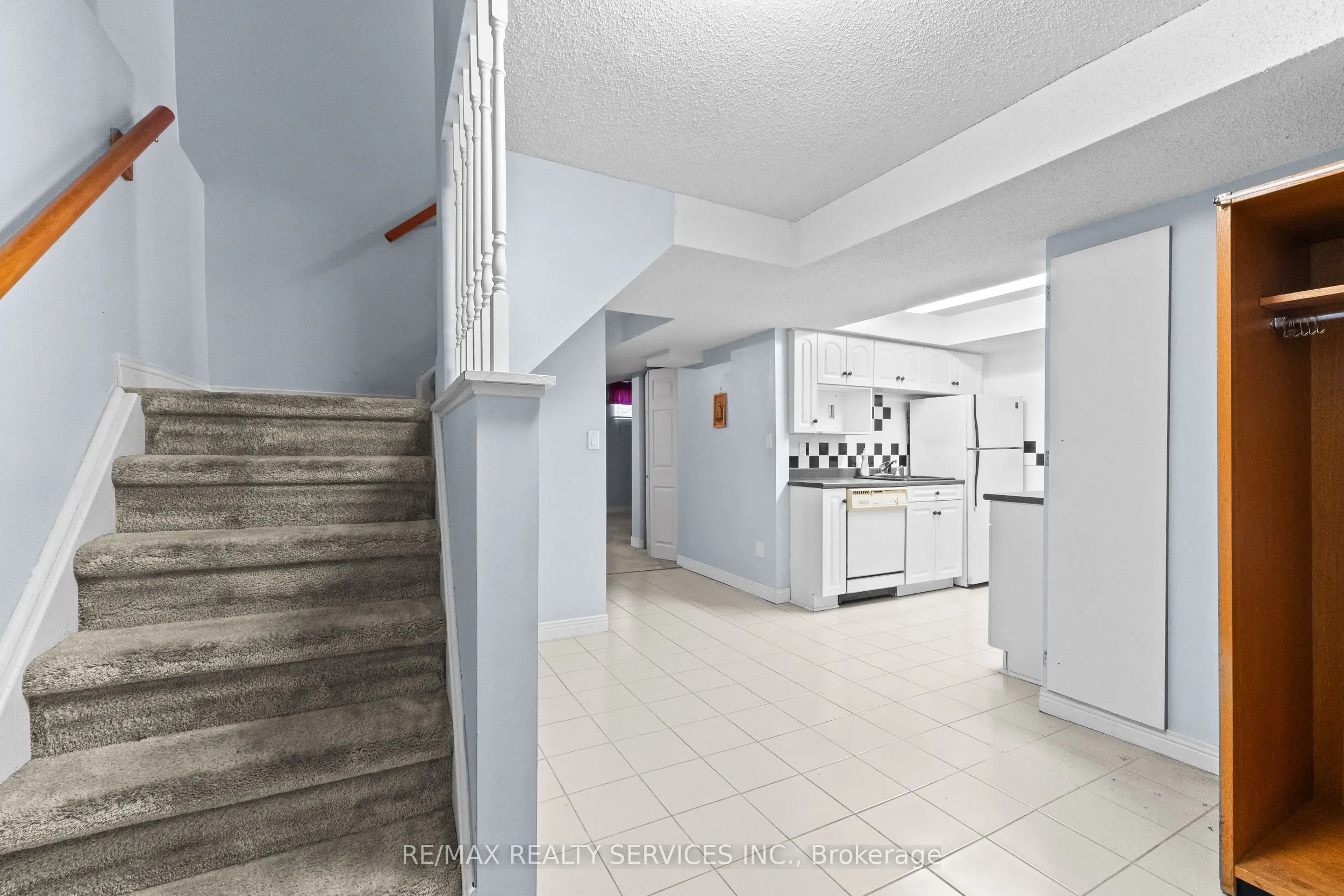 67 Wildercroft Avenue