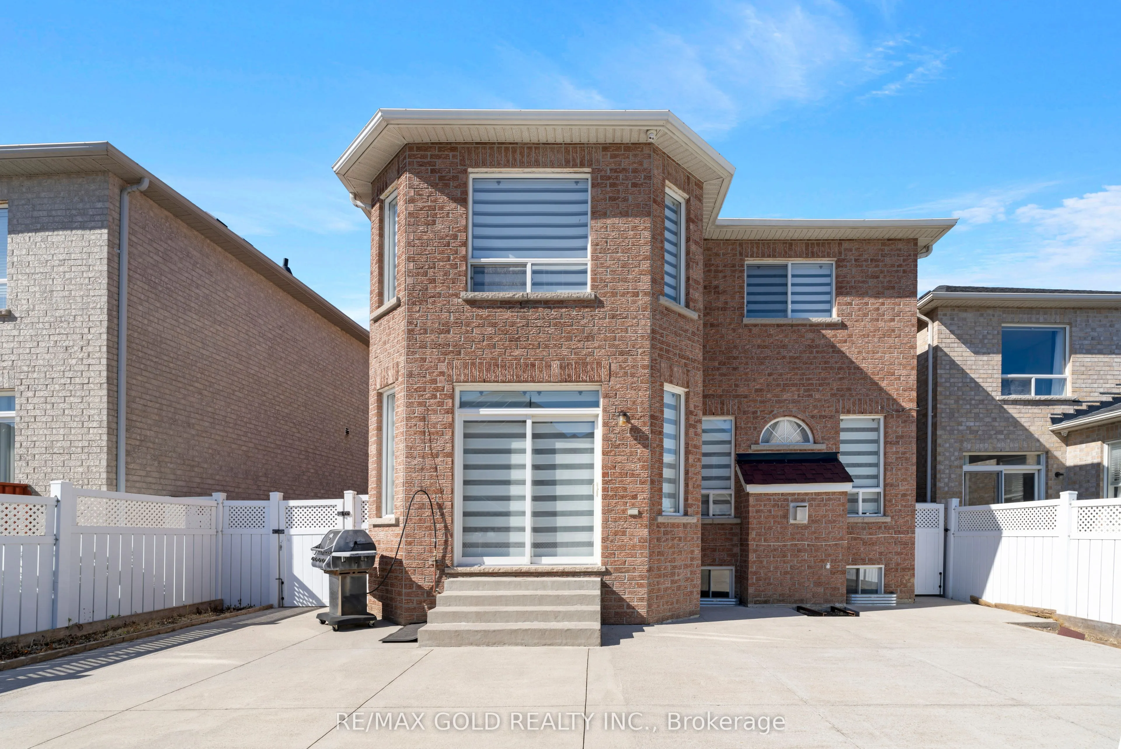 48 Fountainview Way
