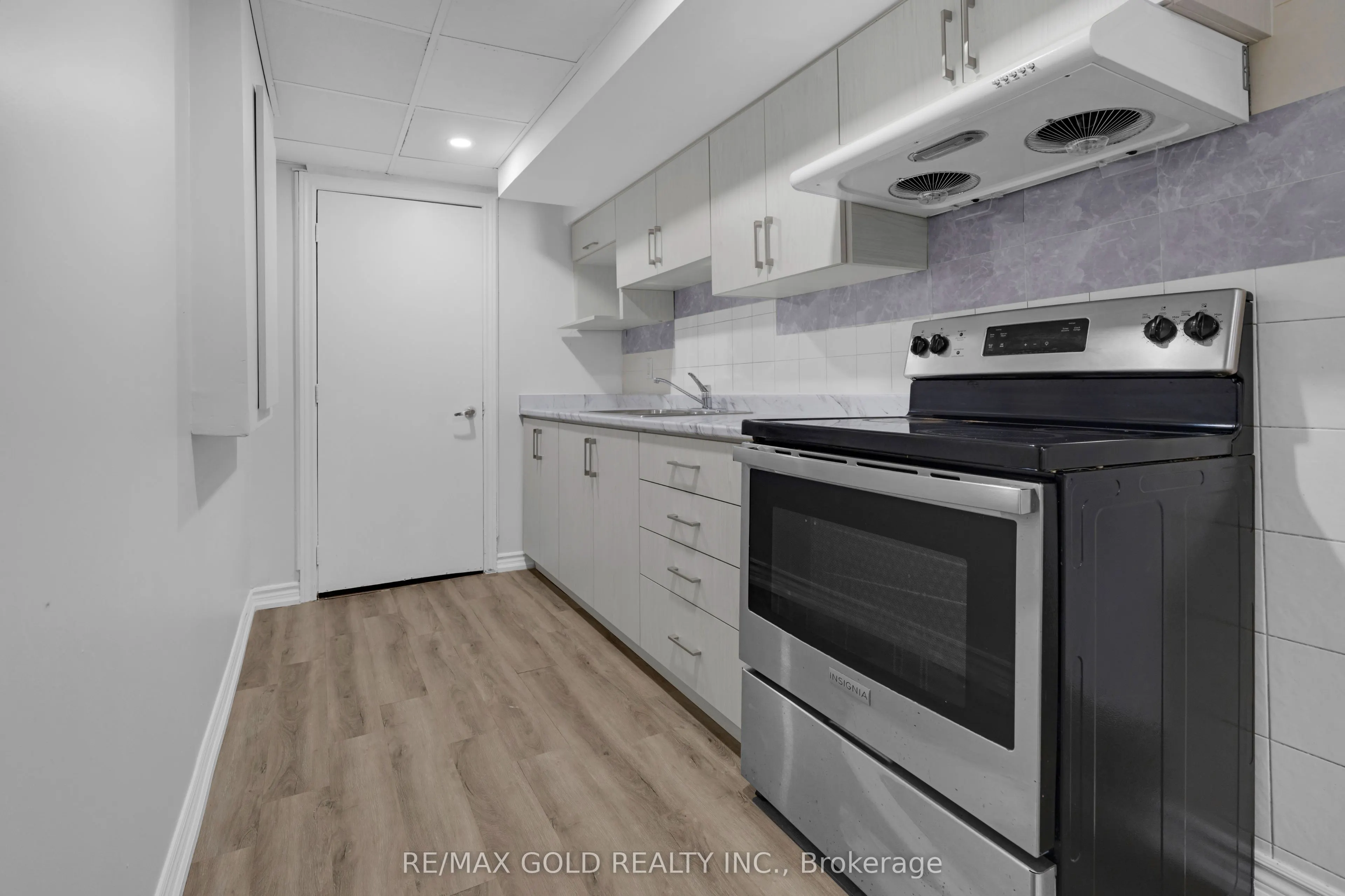 48 Fountainview Way