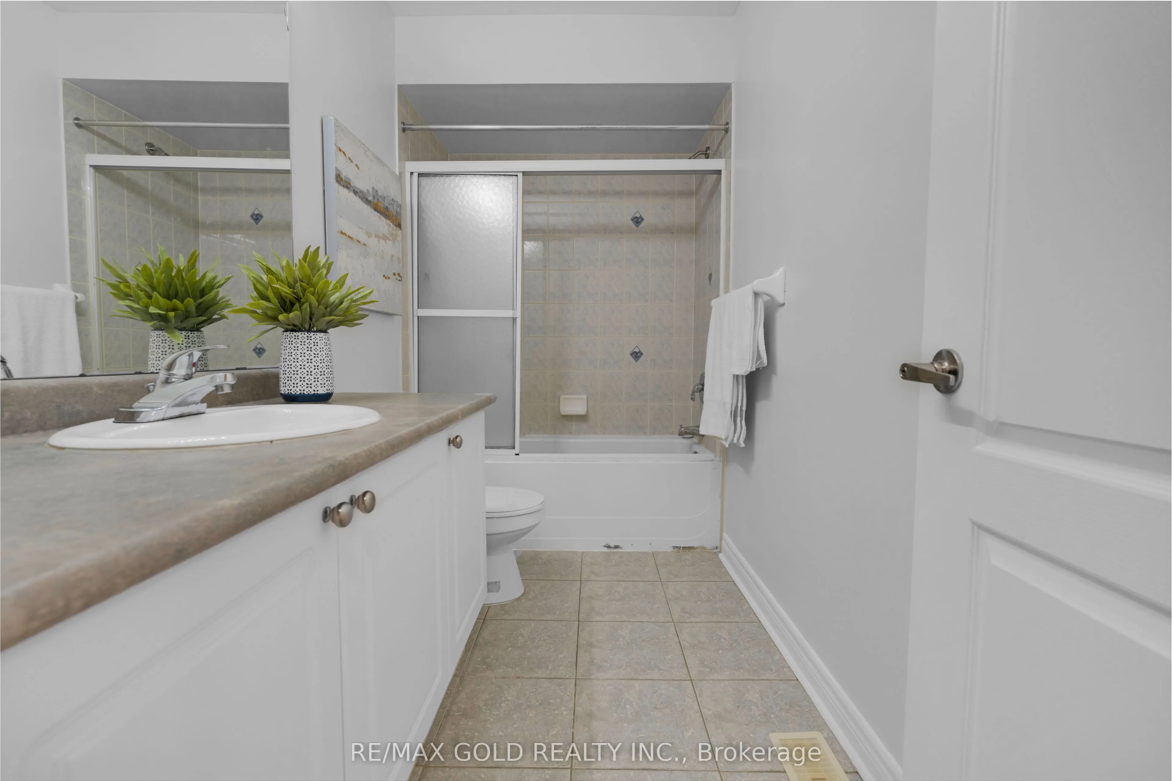 48 Fountainview Way