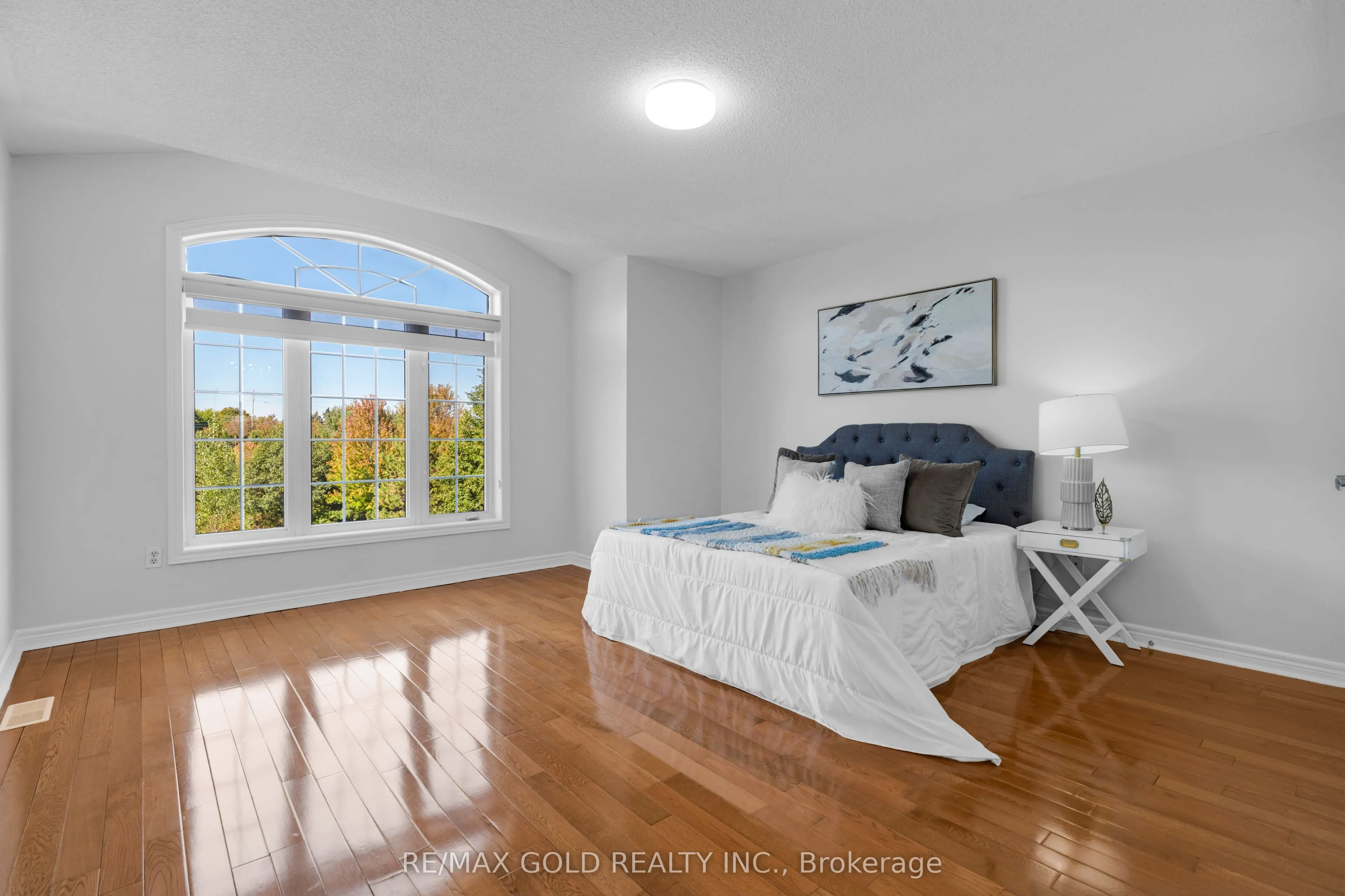 48 Fountainview Way