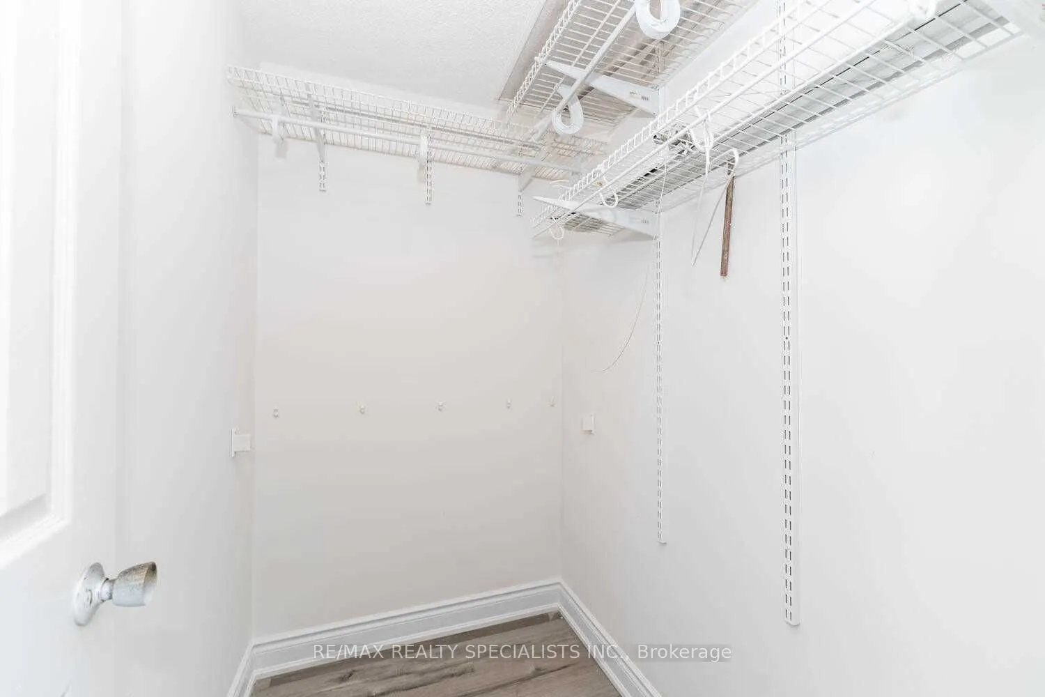 10 Sandmere Avenue, #Upper