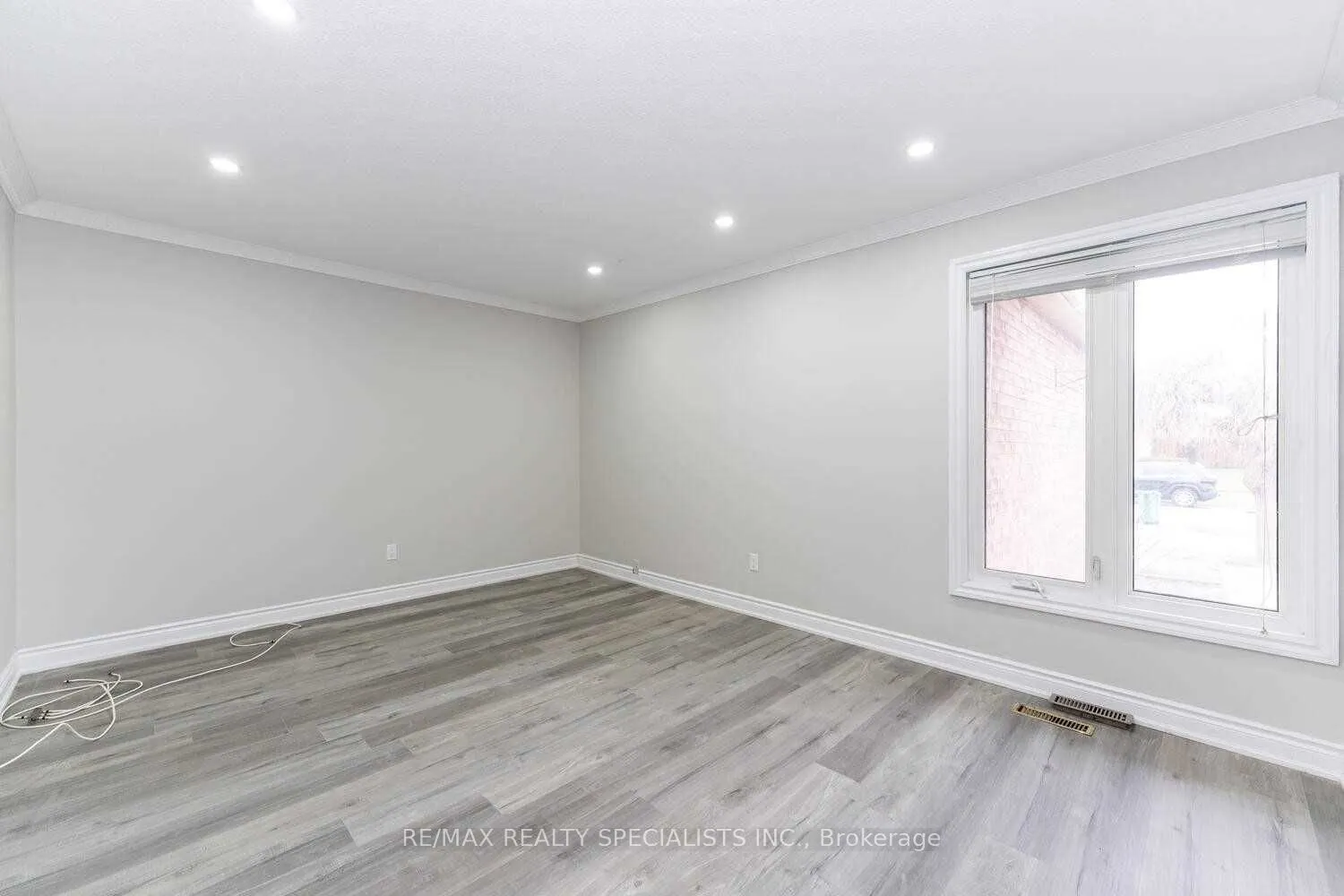 10 Sandmere Avenue, #Upper