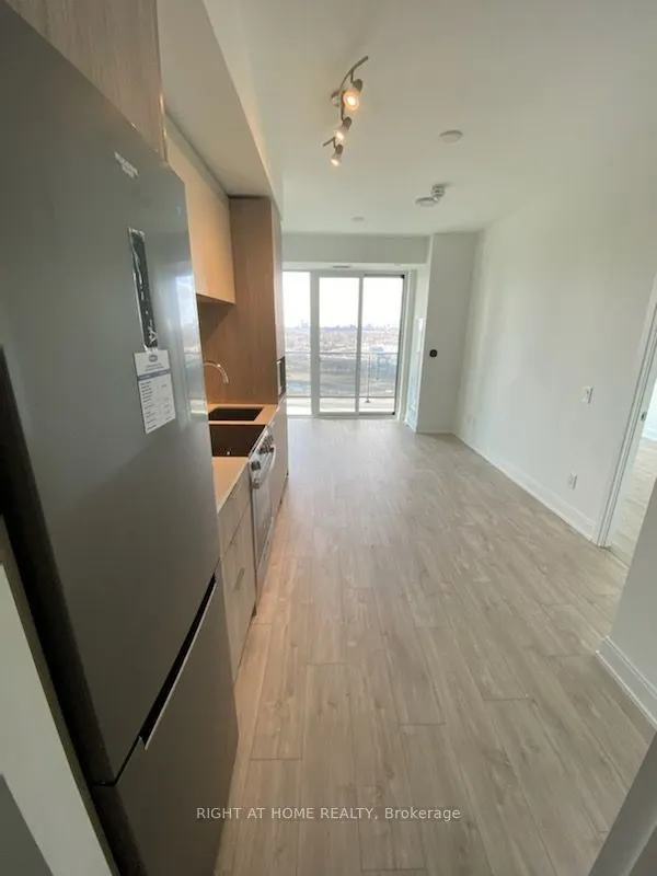70 ANNIE CRAIG Drive, #1810