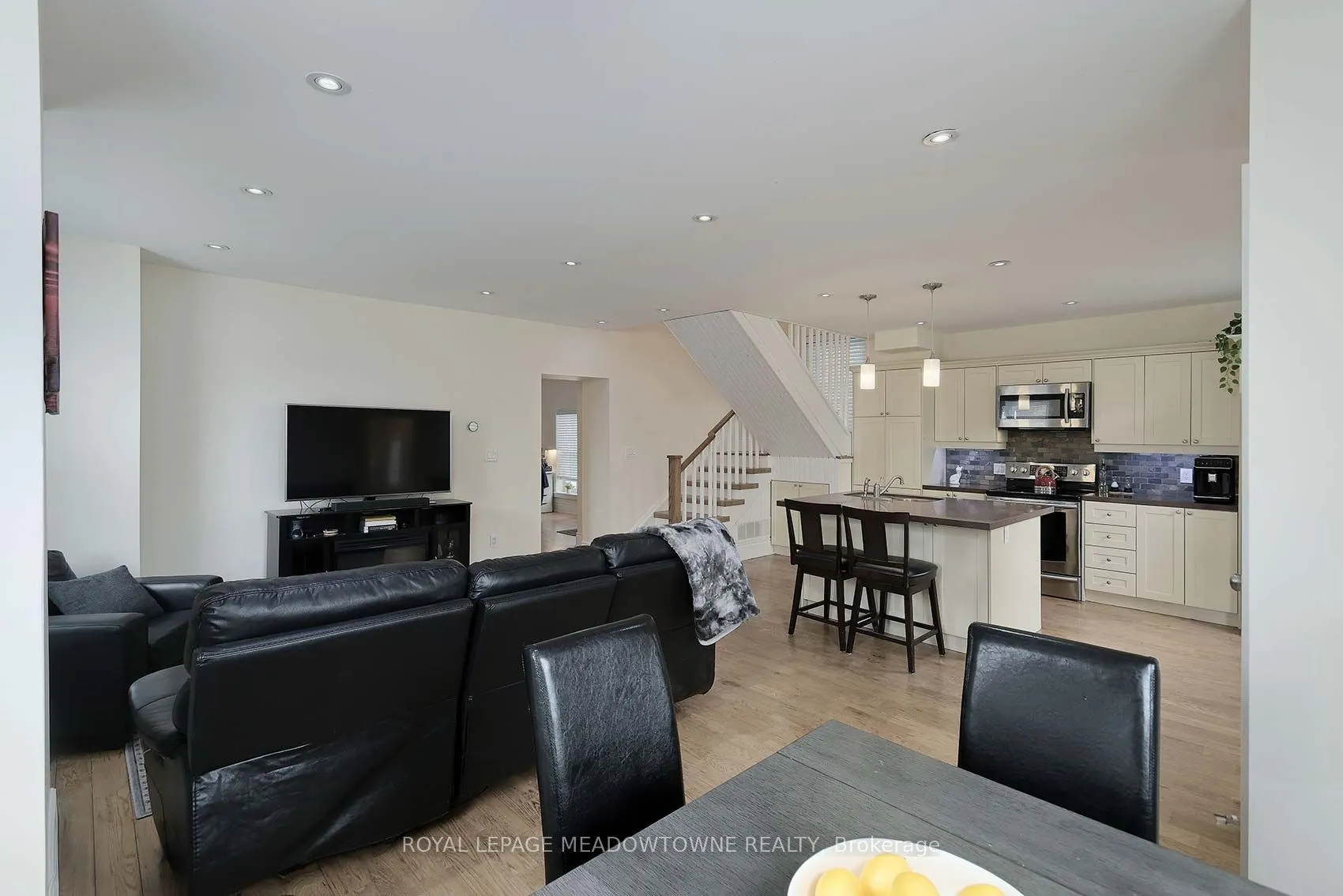 307a Queen Street S, #A