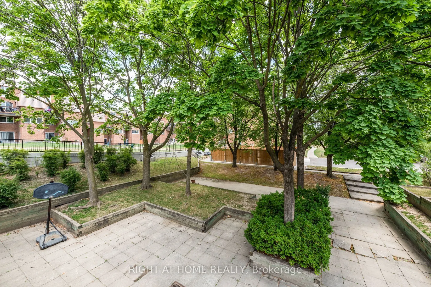 1395 Williamsport Drive, #357