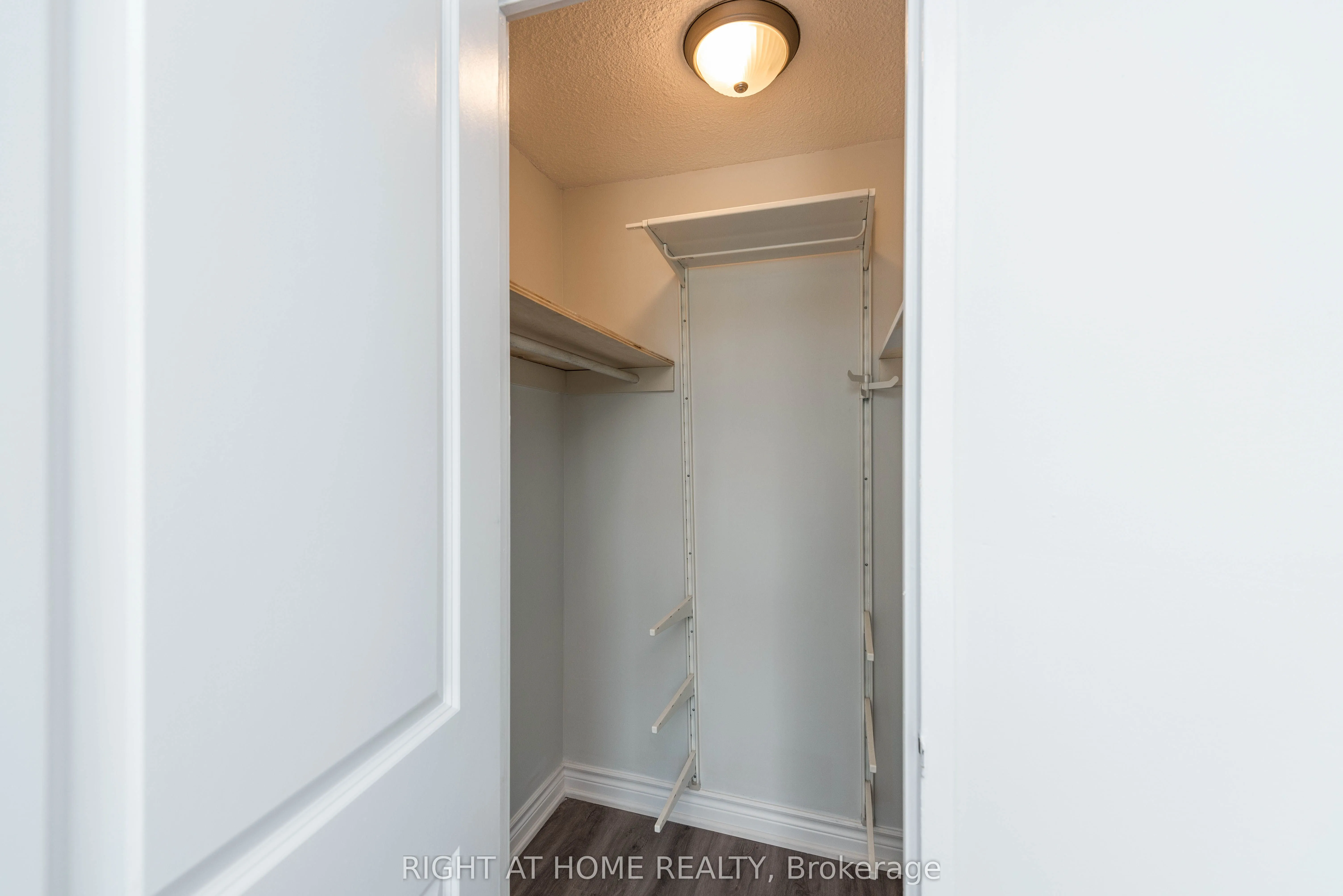 1395 Williamsport Drive, #357