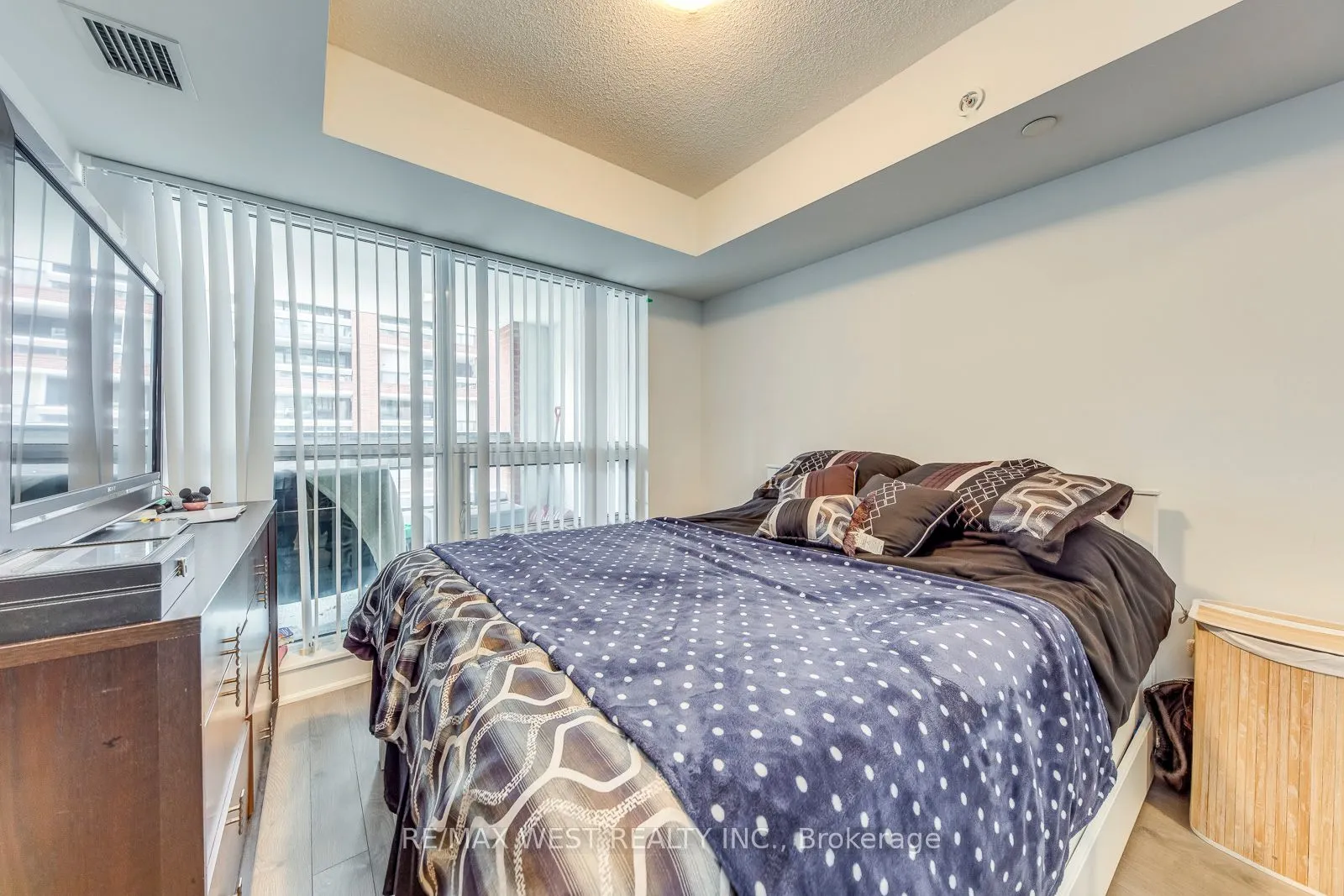 3091 Dufferin Street, #435