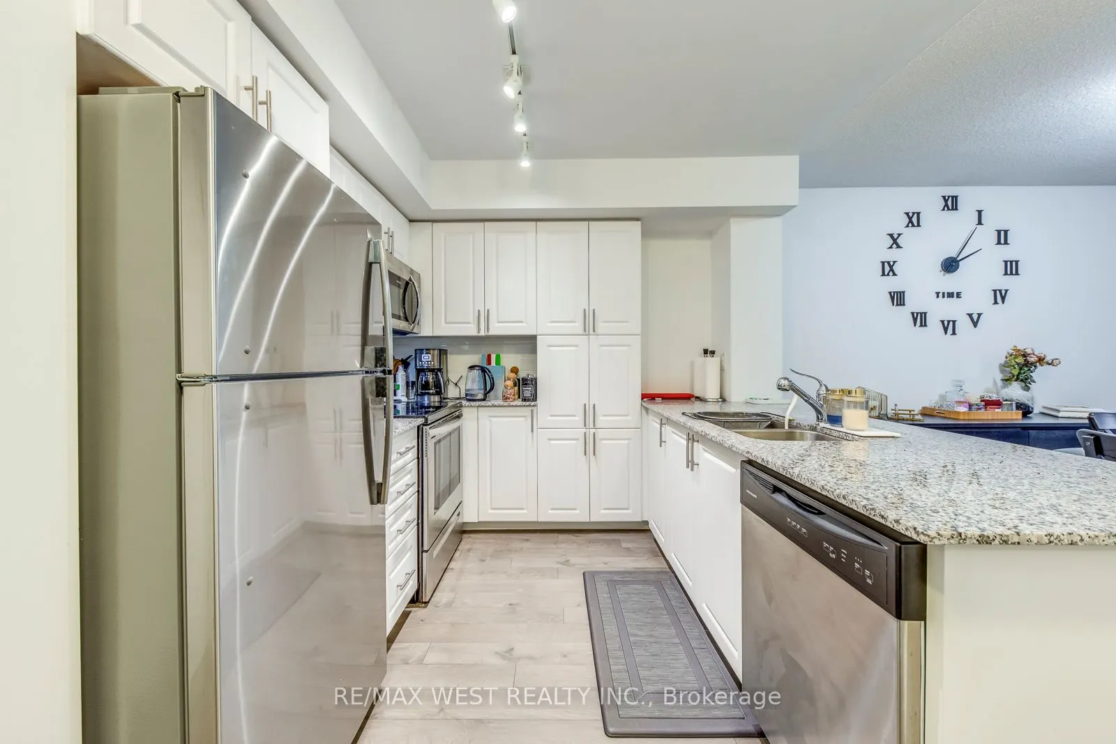 3091 Dufferin Street, #435
