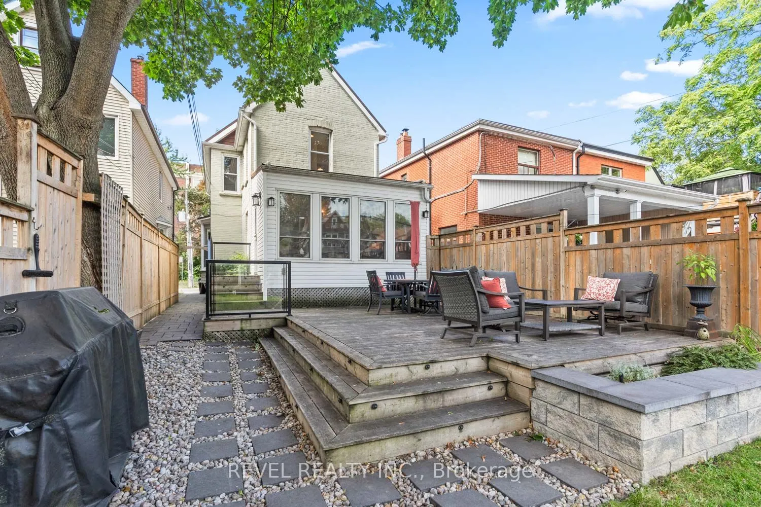 237 Bartlett Avenue