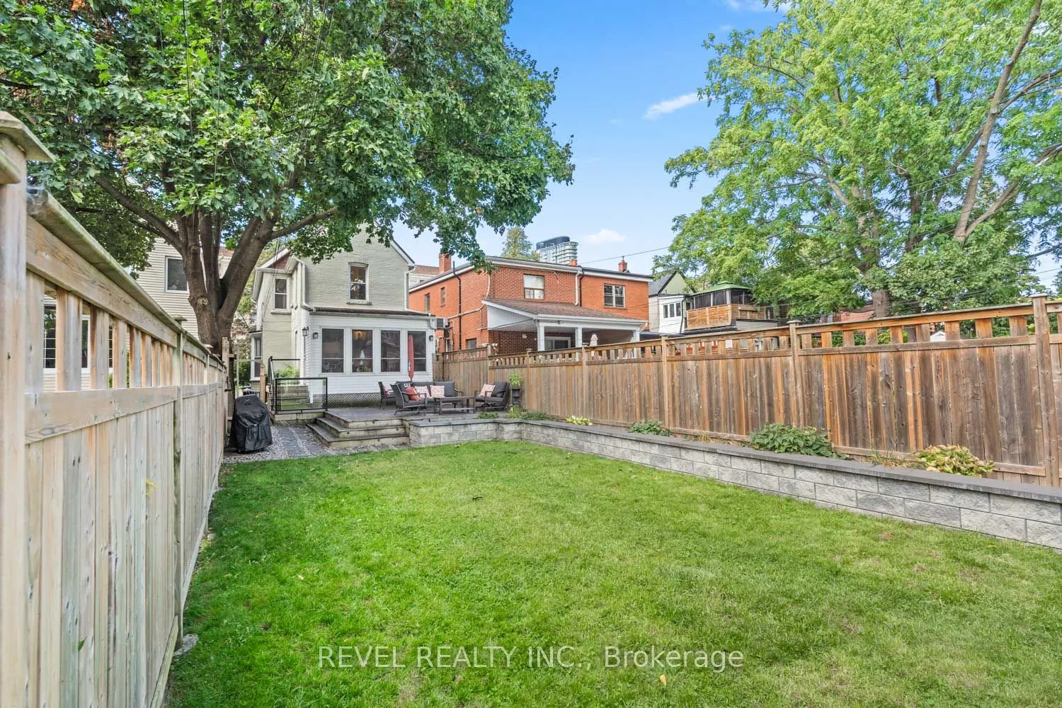 237 Bartlett Avenue
