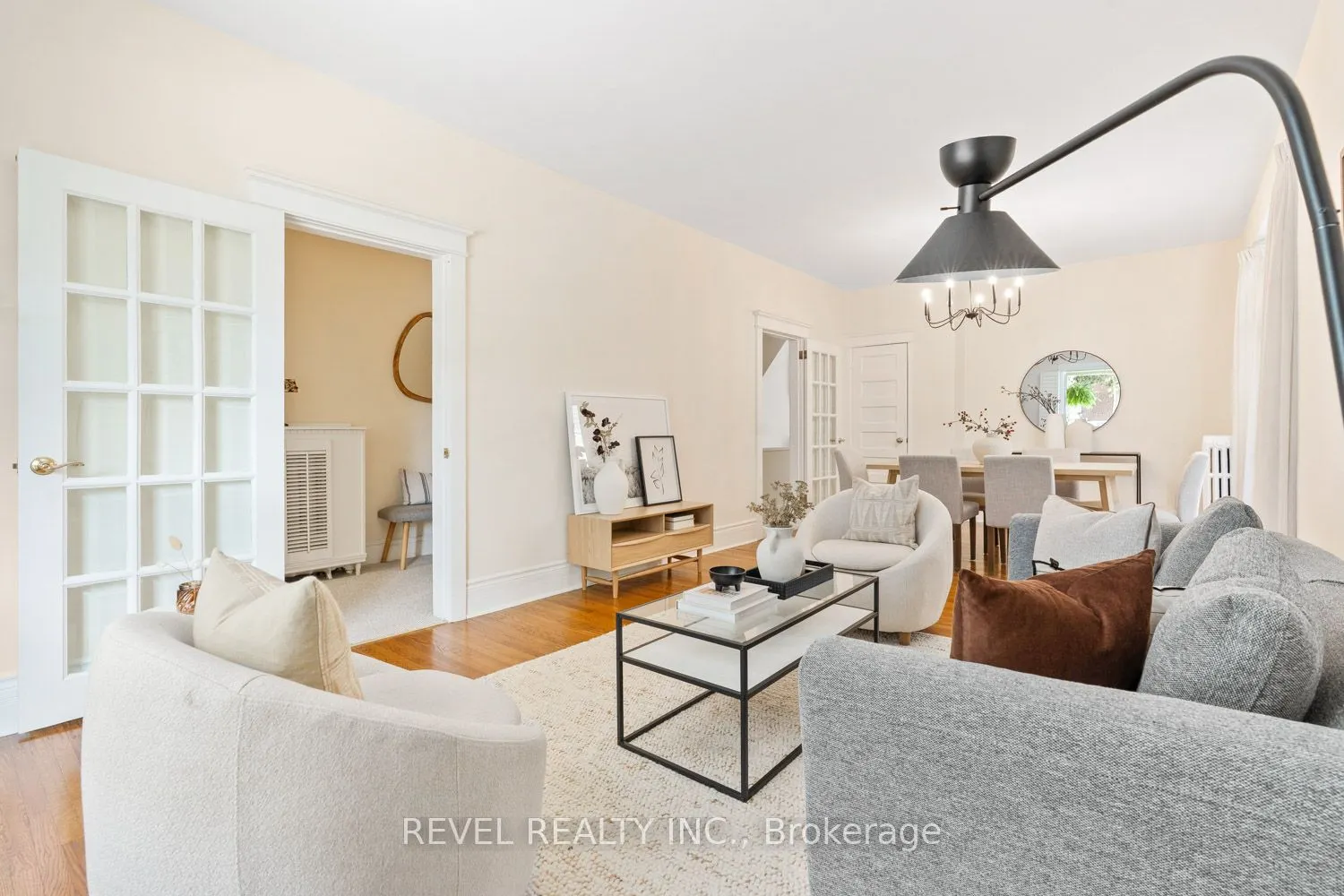 237 Bartlett Avenue