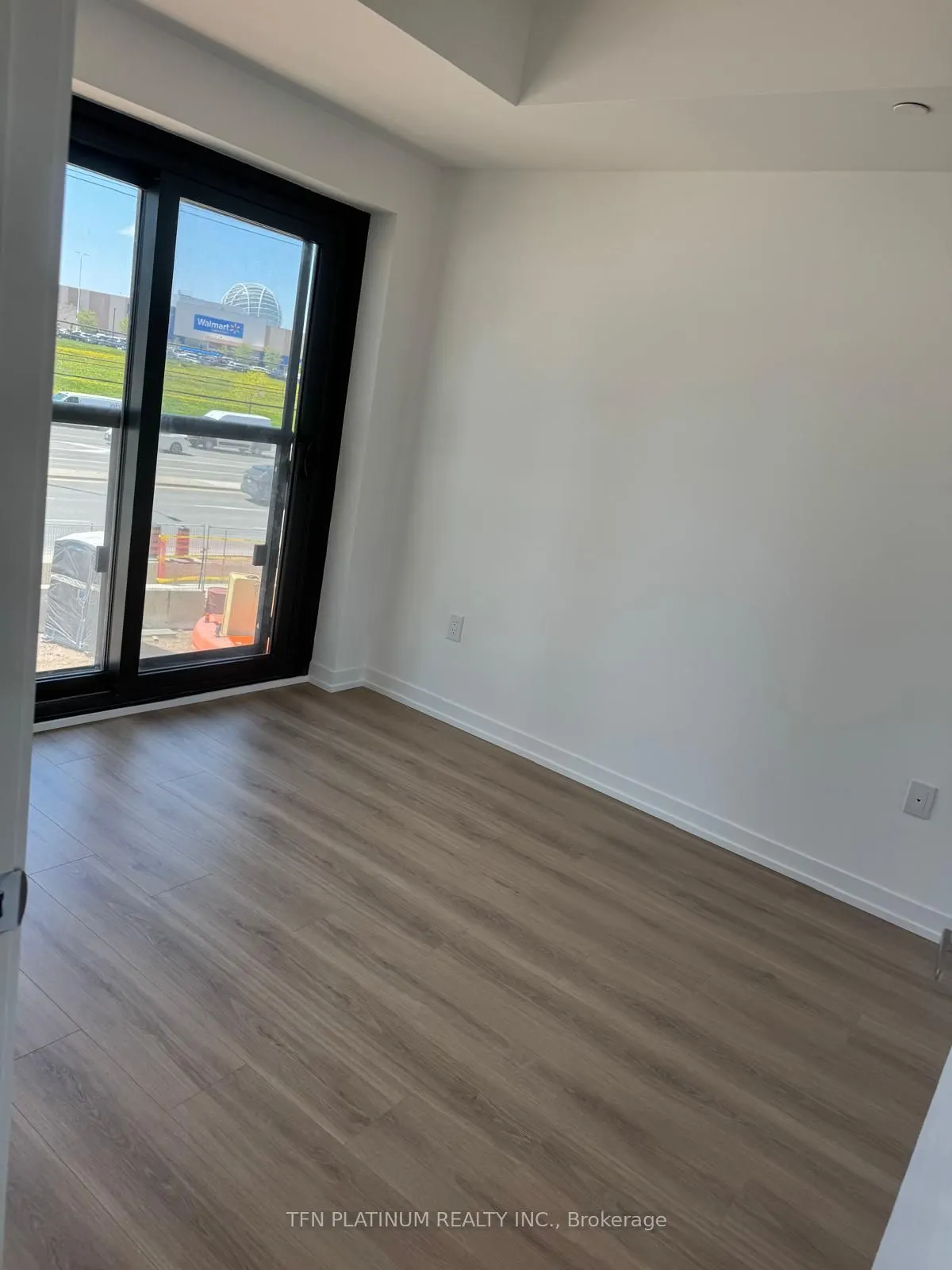 2485 Eglinton Avenue W, #318