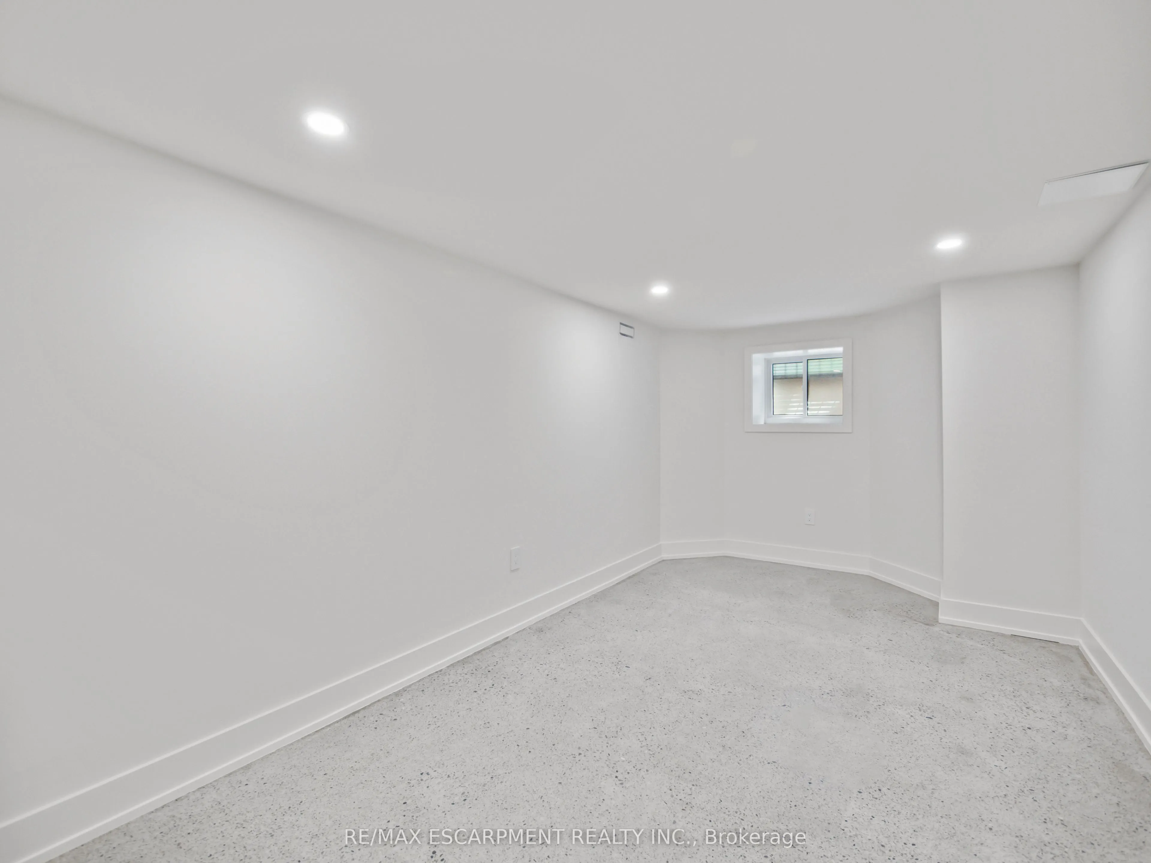 46 O'hara Avenue, #4