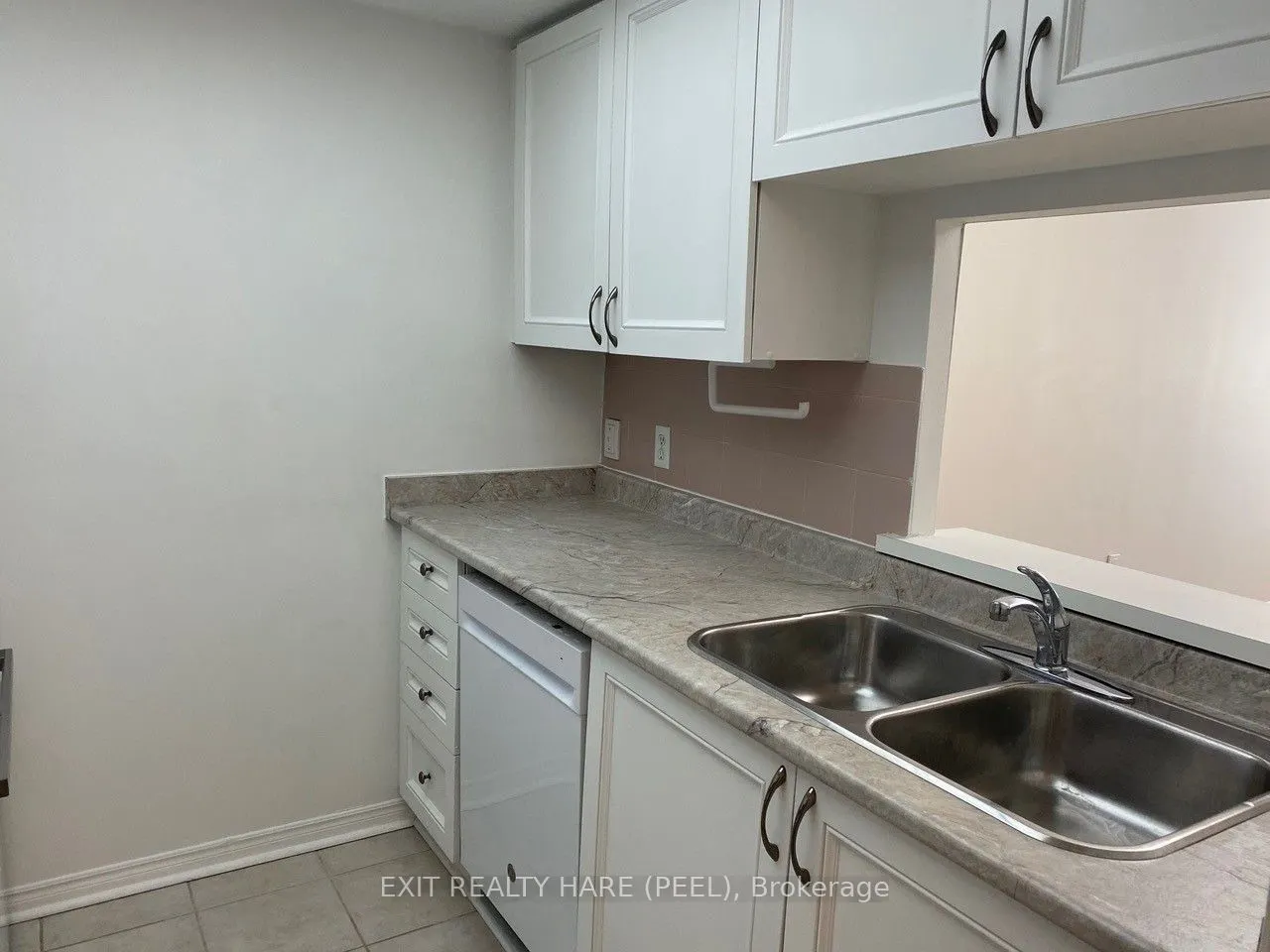 8351 Mclaughlin Road S, #102