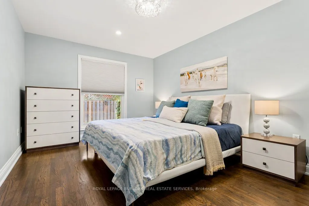 2350 New Street, #33