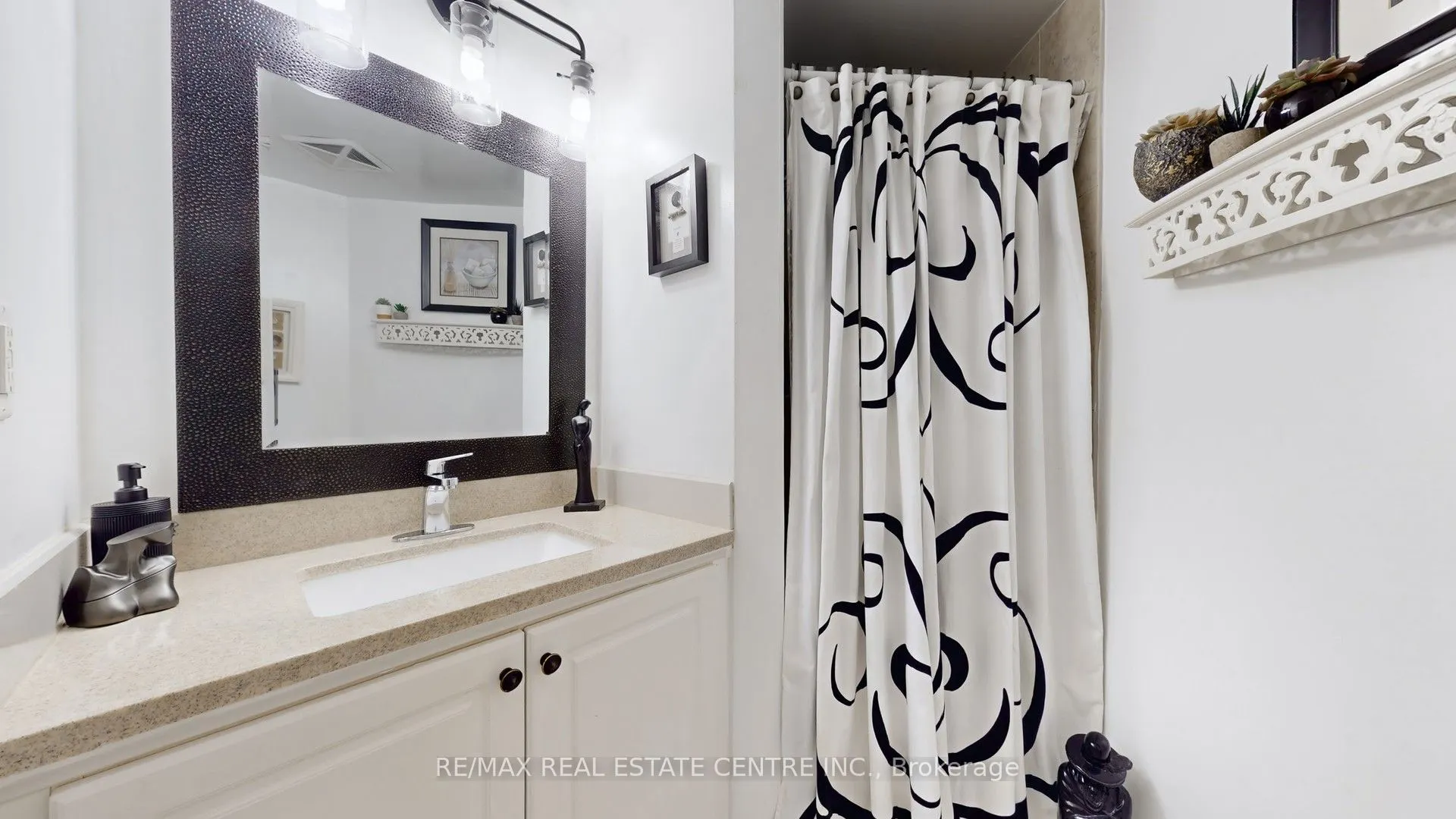 220 Forum Drive, #505