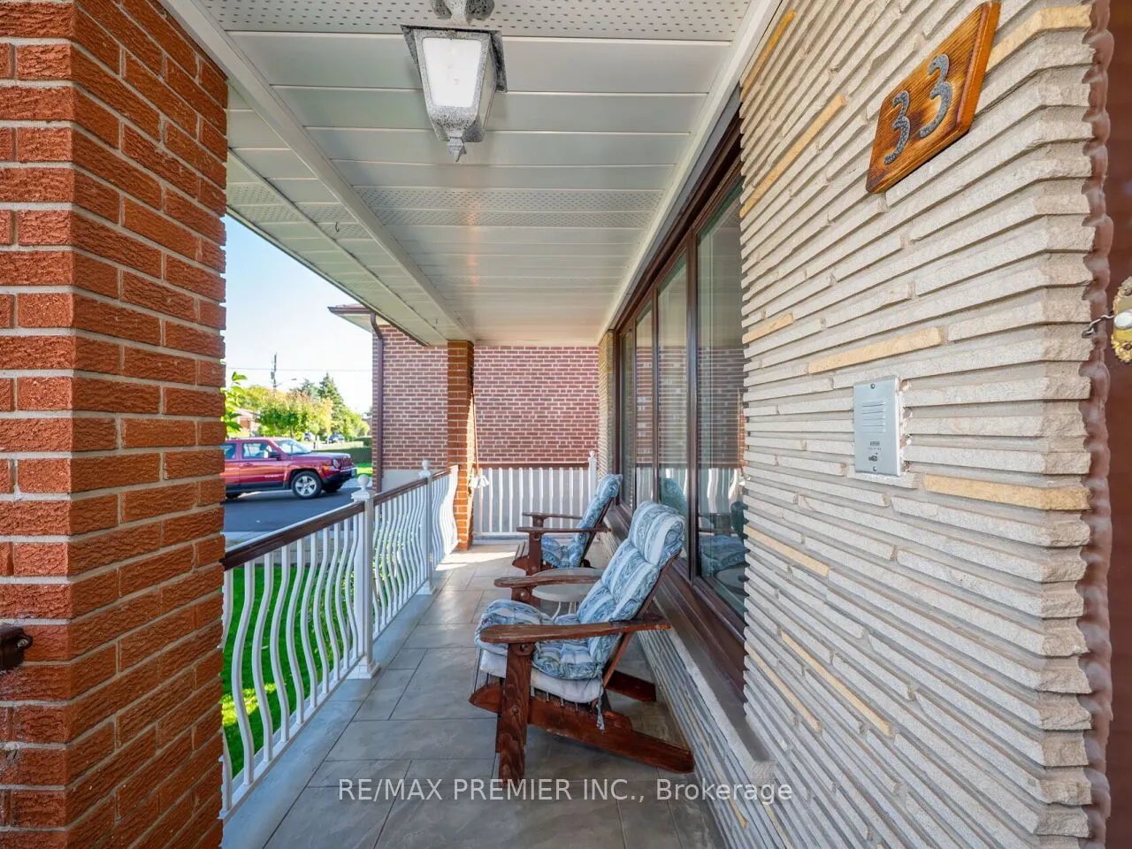33 Clair Road