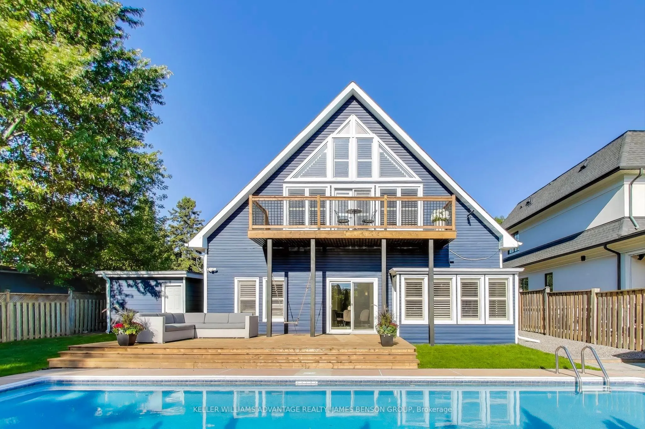 1188 Mineola Gardens