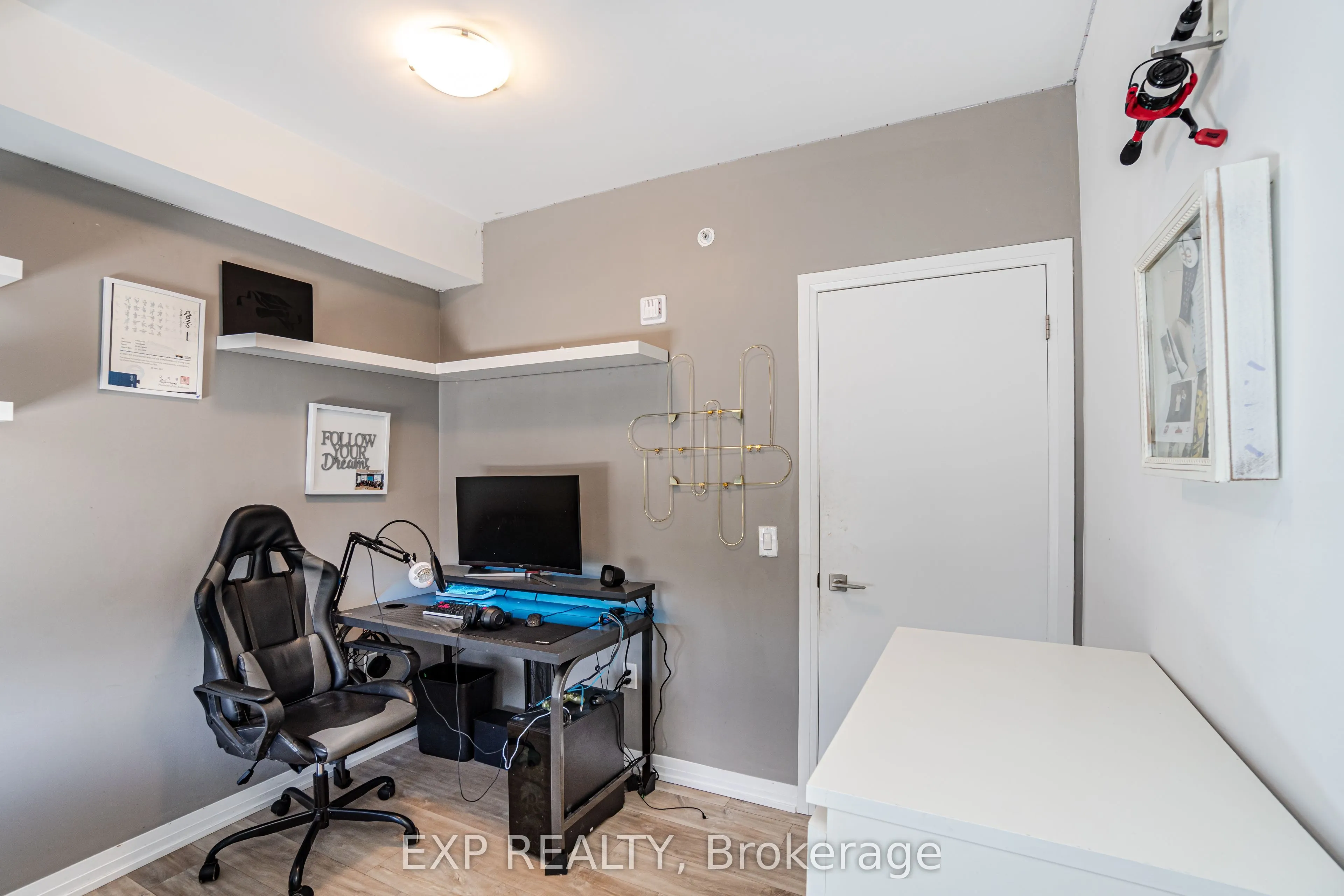 408 Browns Line, #401