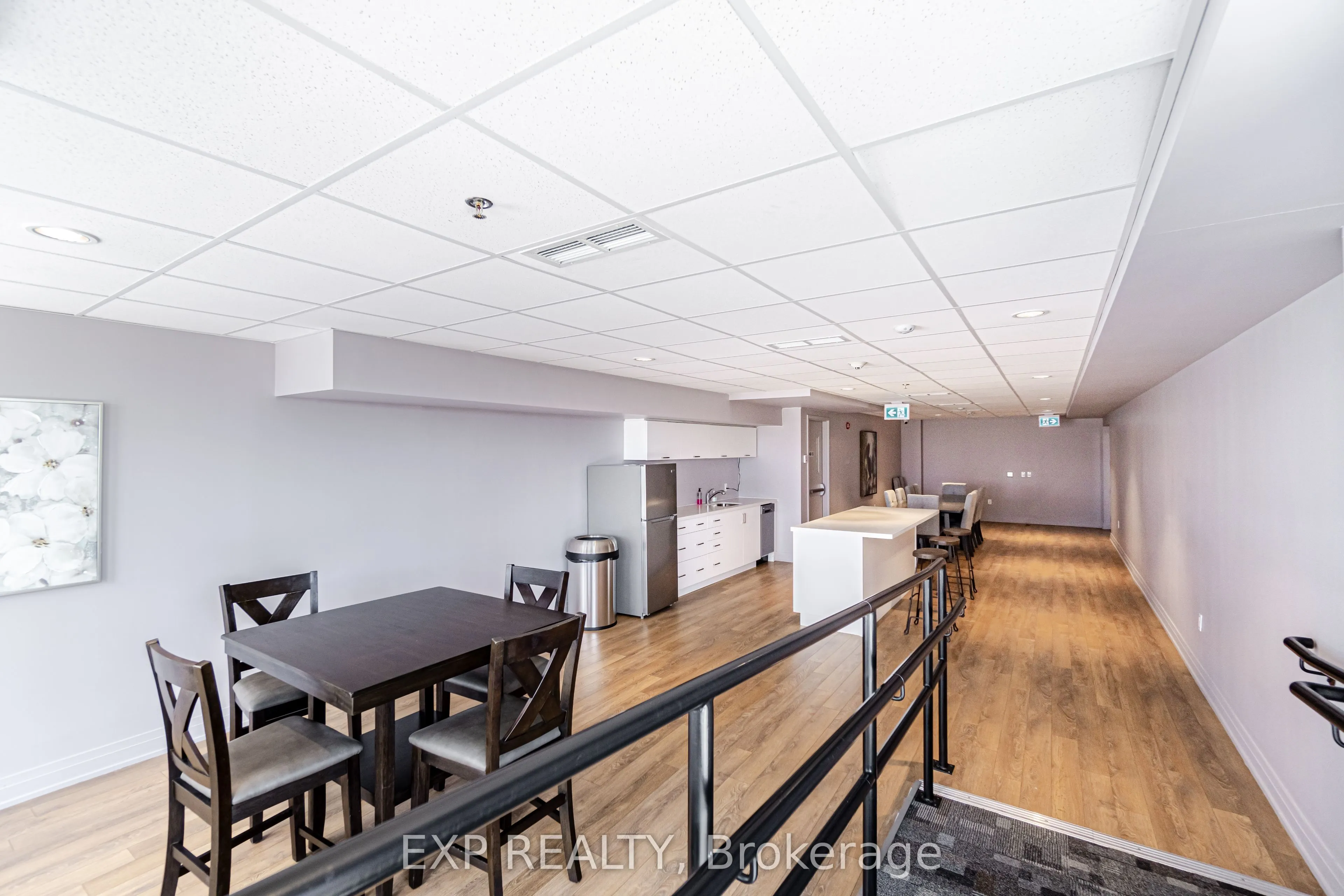 408 Browns Line, #401