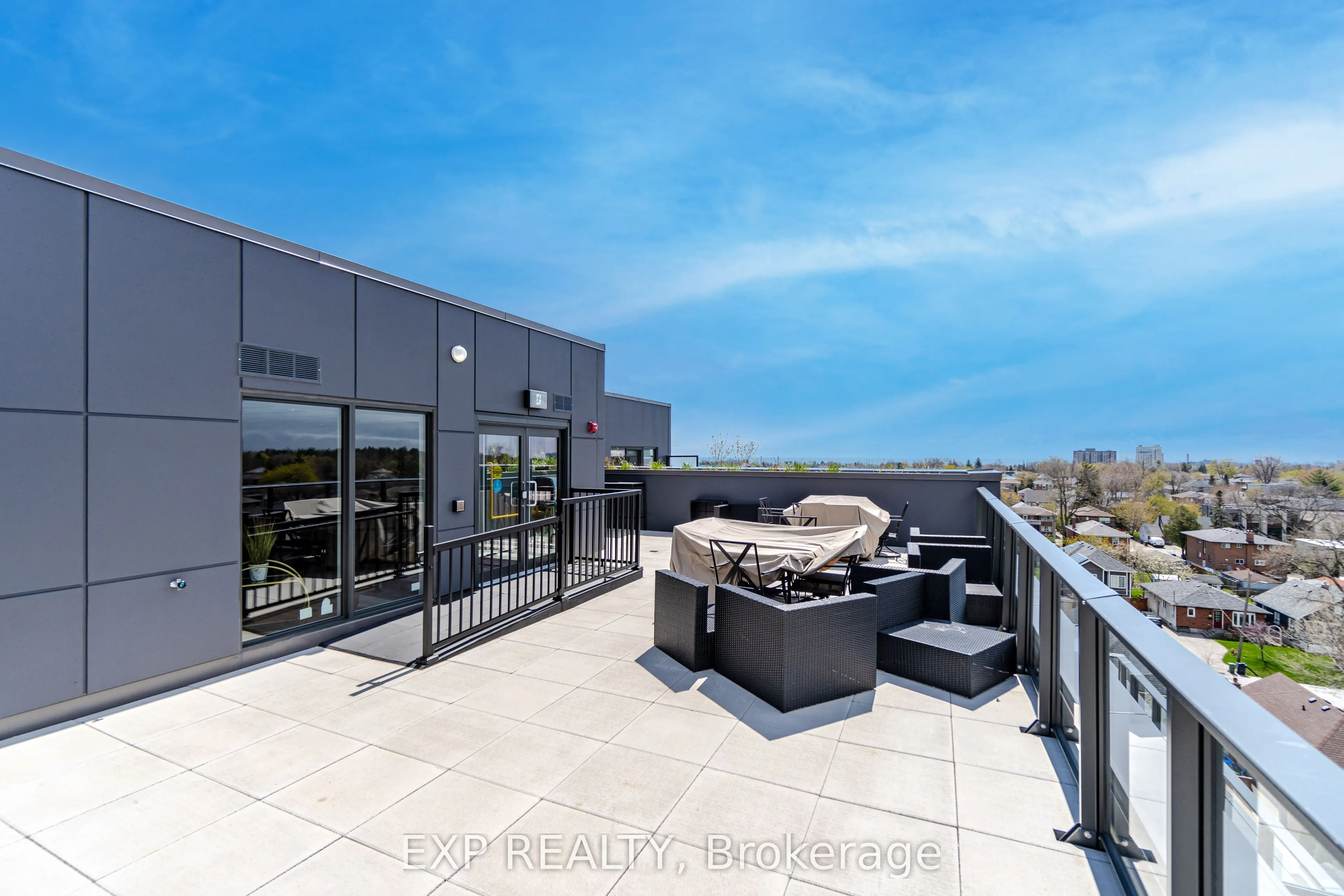408 Browns Line, #401