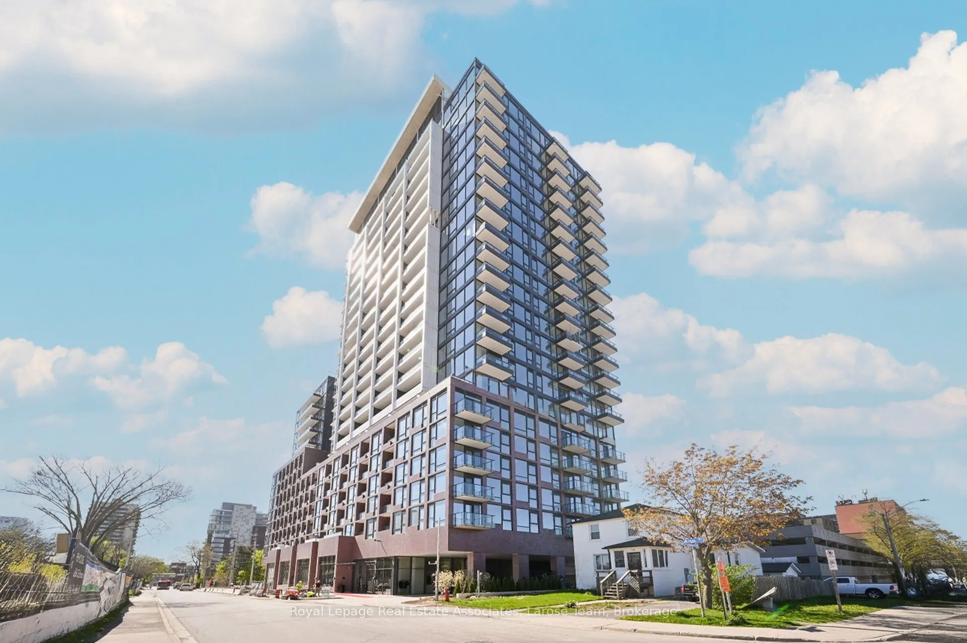 28 Ann Street, #1307