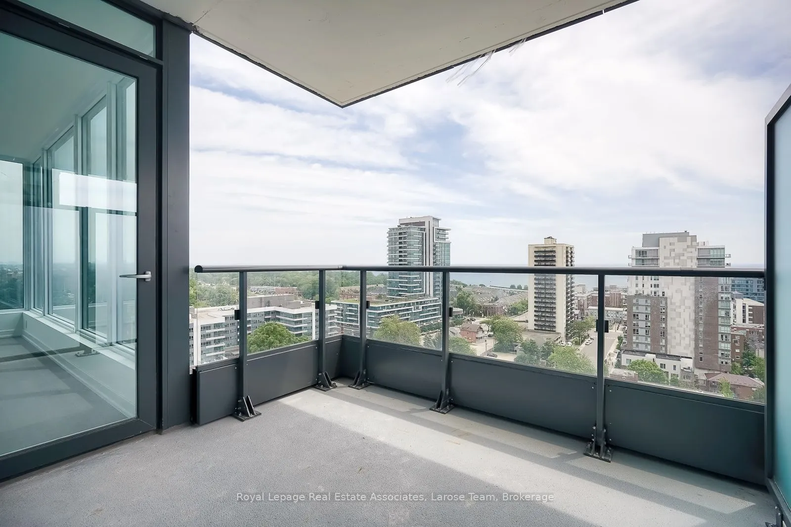 28 Ann Street, #1307