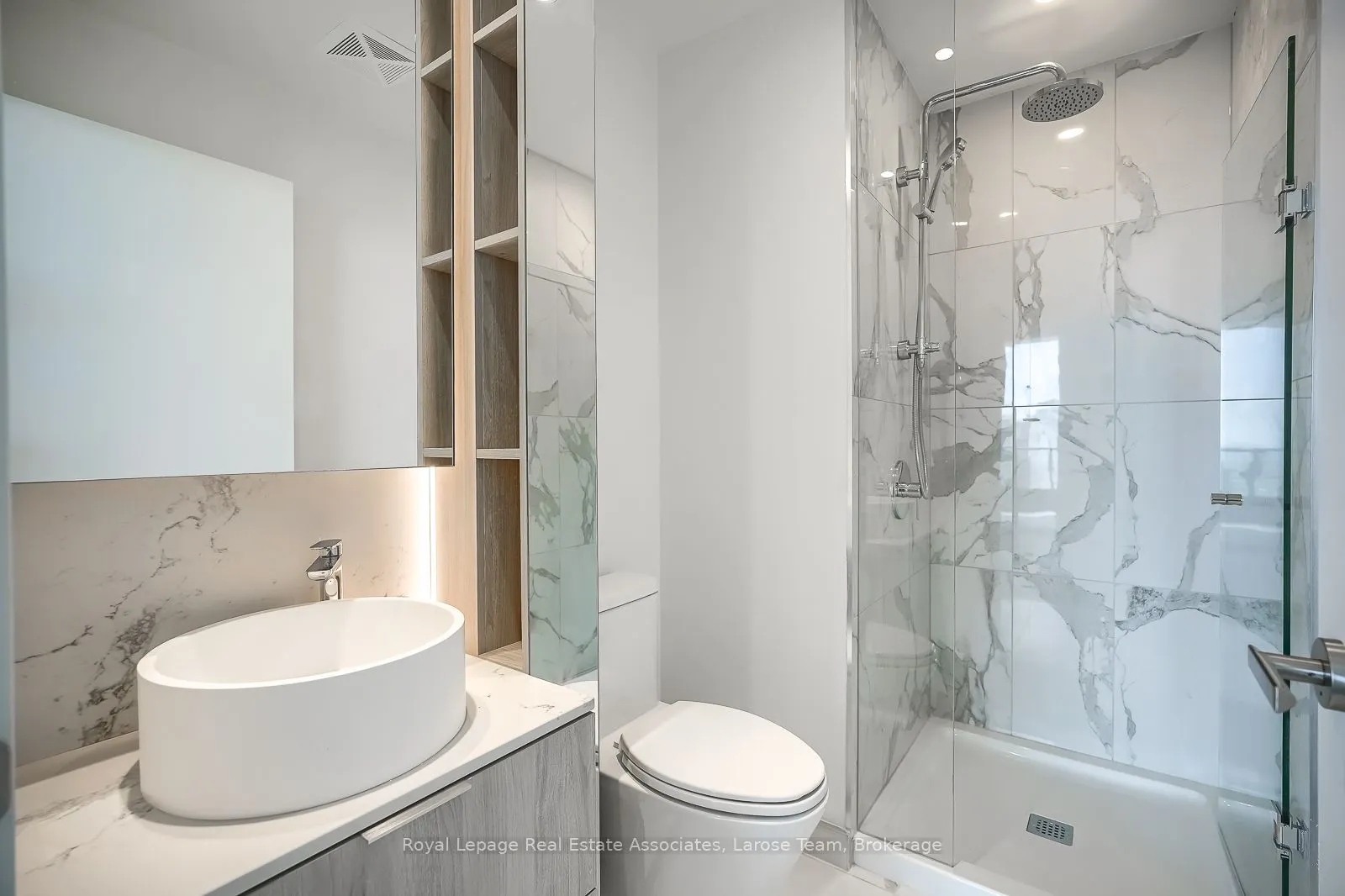 28 Ann Street, #1307