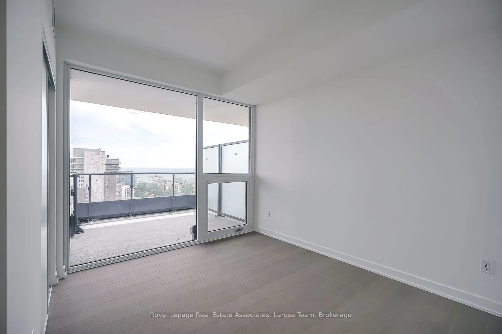 28 Ann Street, #1307