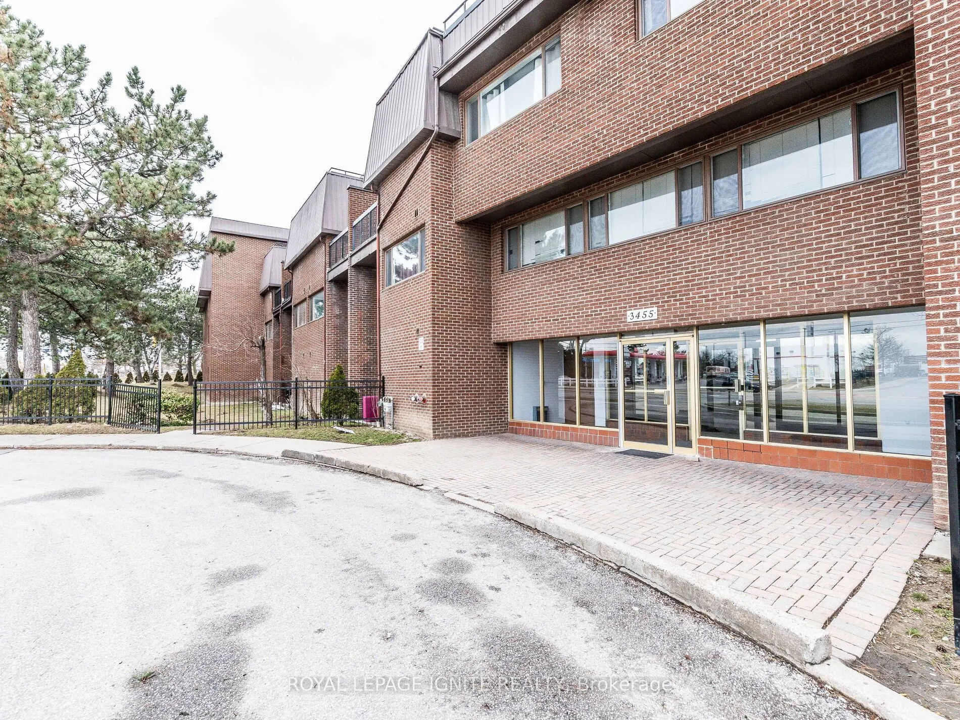 3455 Morning Star Drive, #119