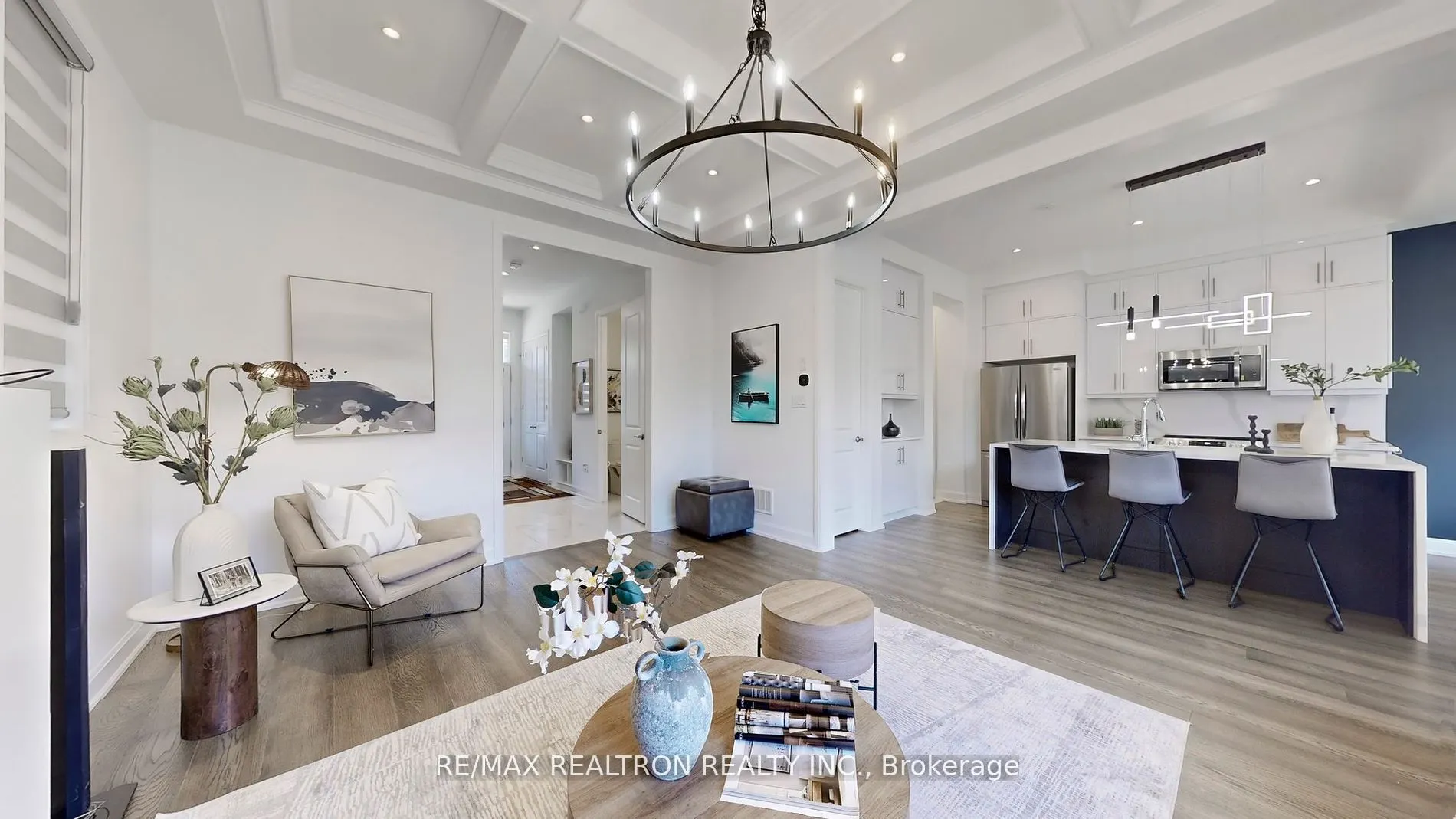 1444 Varelas Passage