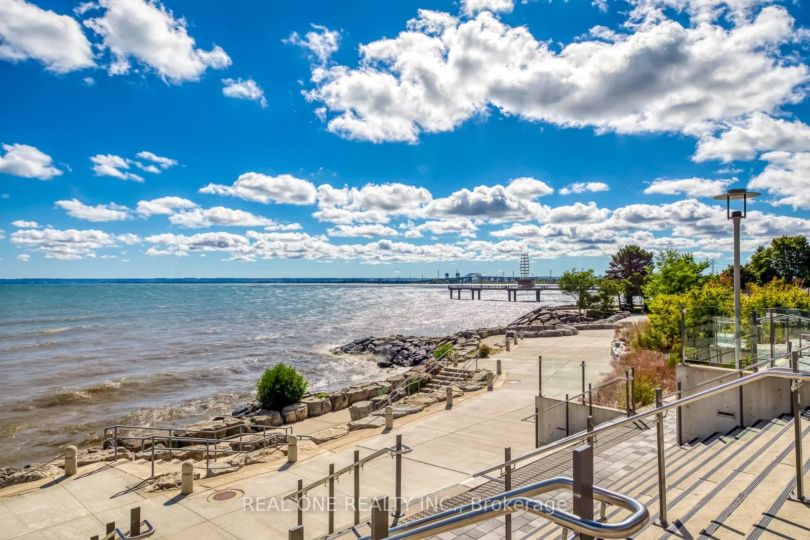 360 Pearl Street, #1205