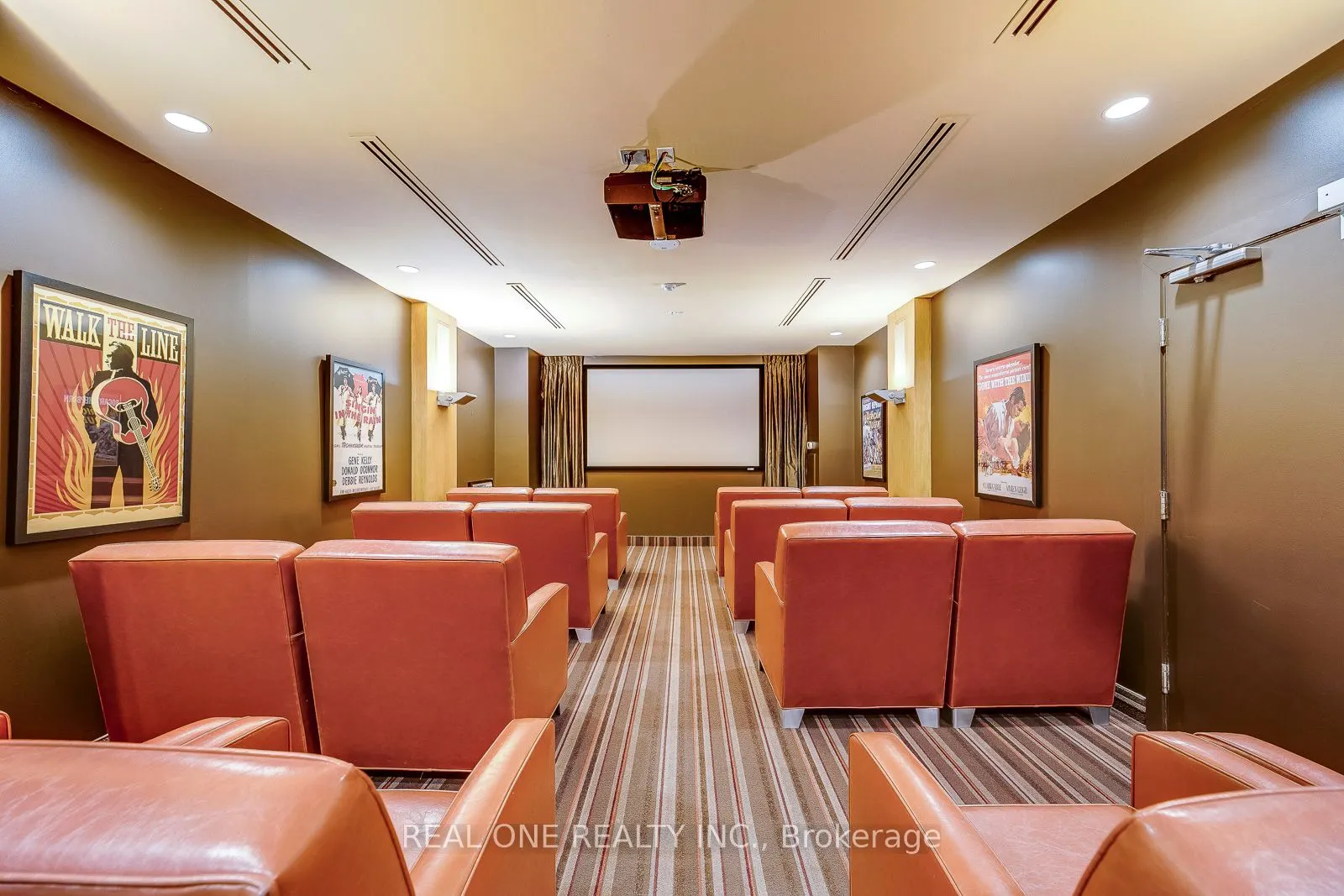 360 Pearl Street, #1205