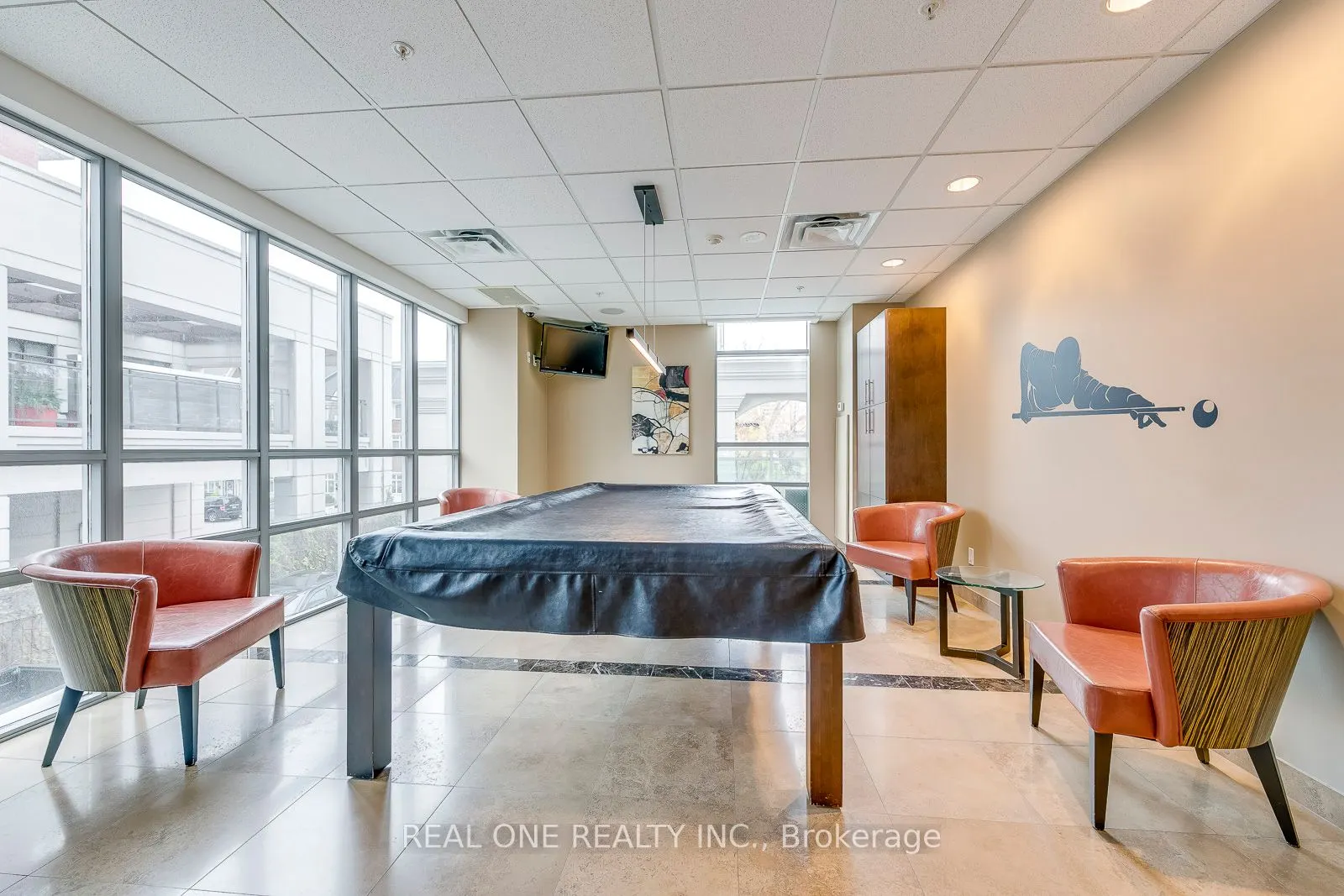 360 Pearl Street, #1205