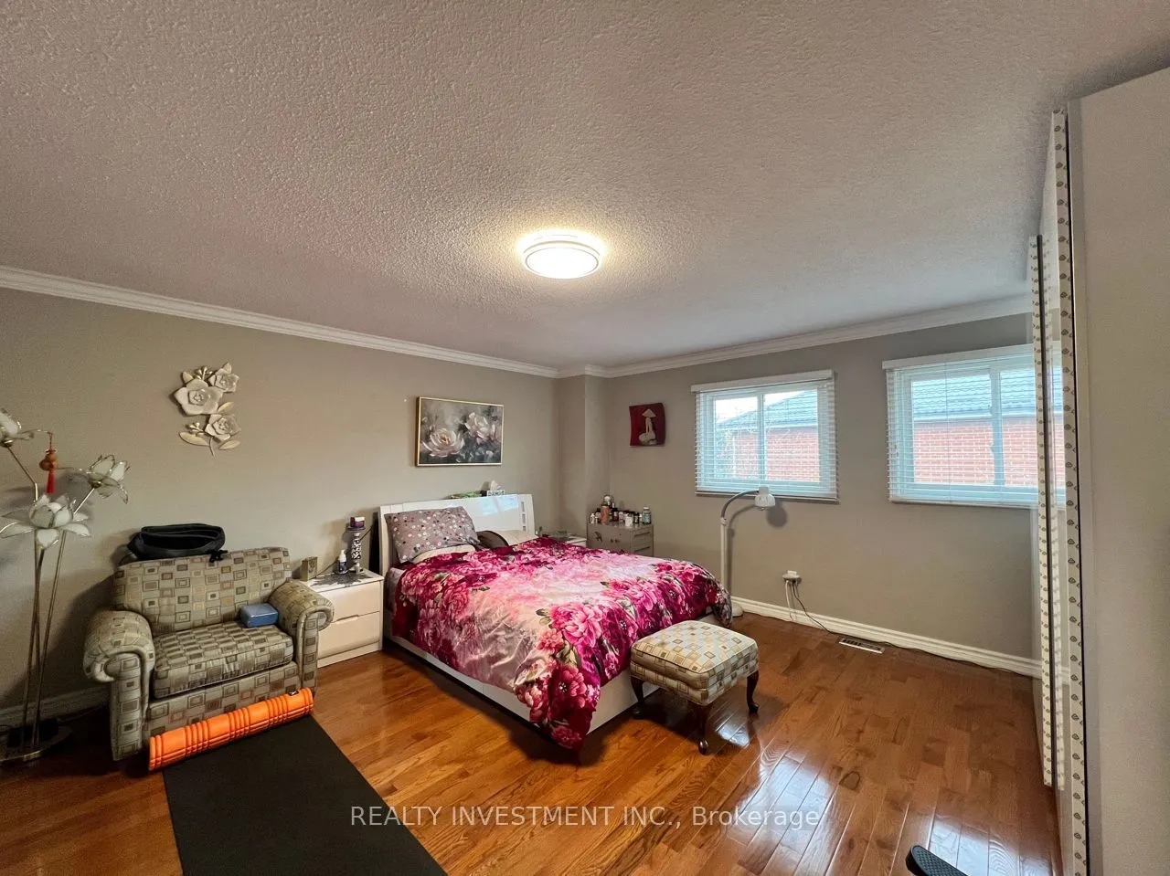 5770 Prairie Circle
