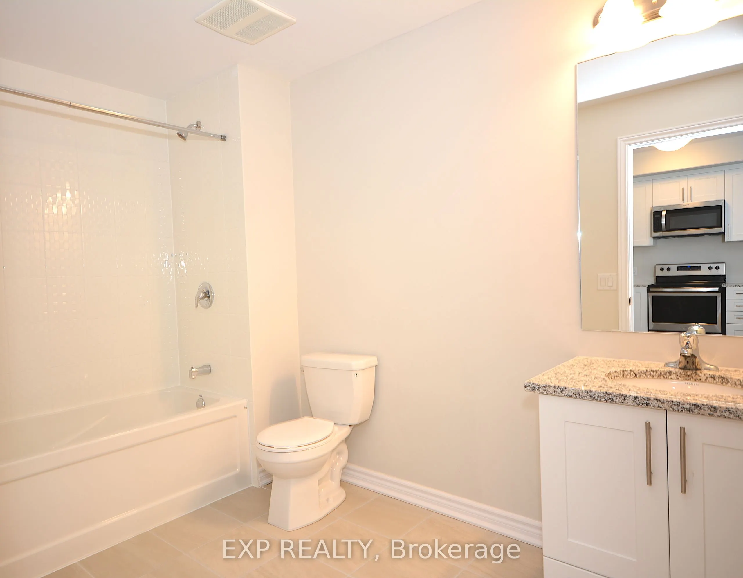 150 Oak Park Boulevard, #316