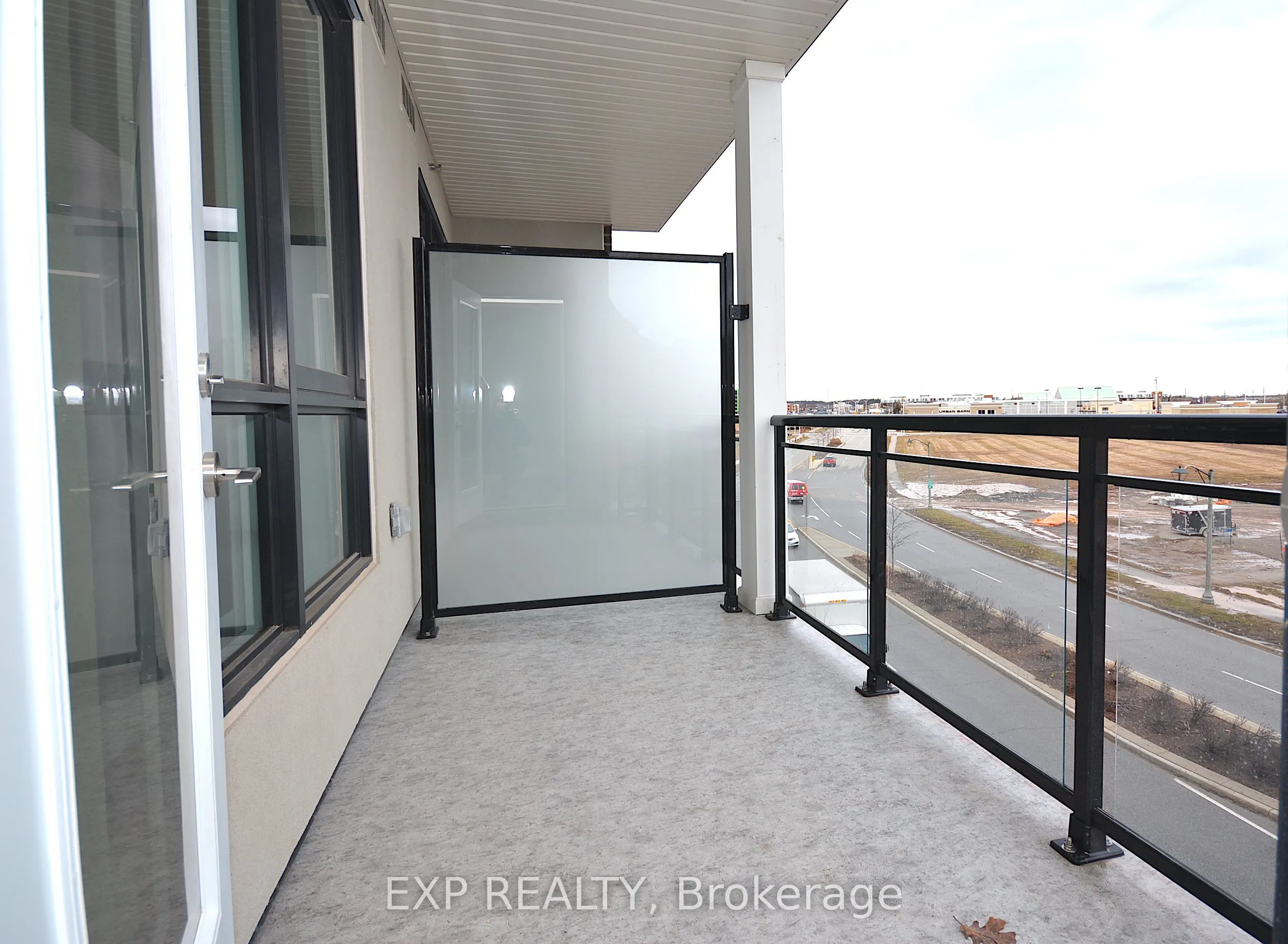 150 Oak Park Boulevard, #316
