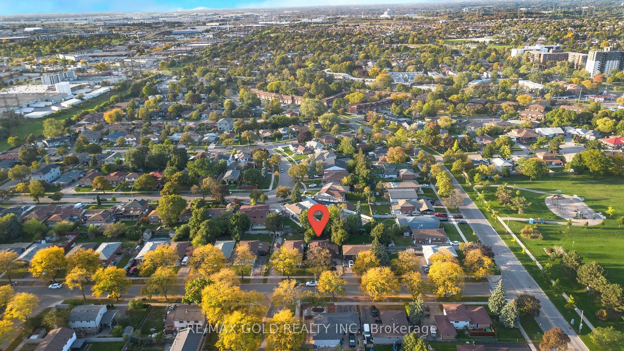 6 Midhurst Drive