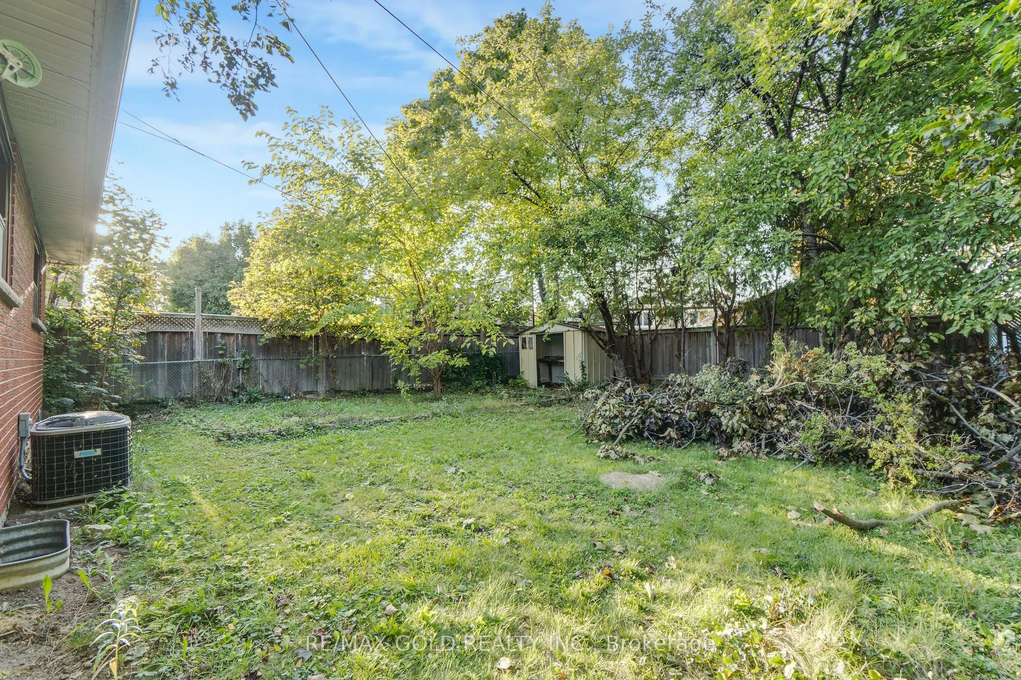6 Midhurst Drive