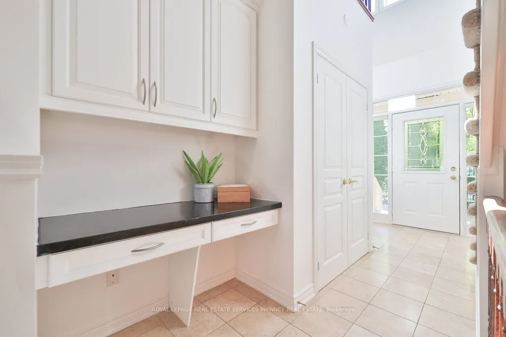 2165 Stavebank Road, #27