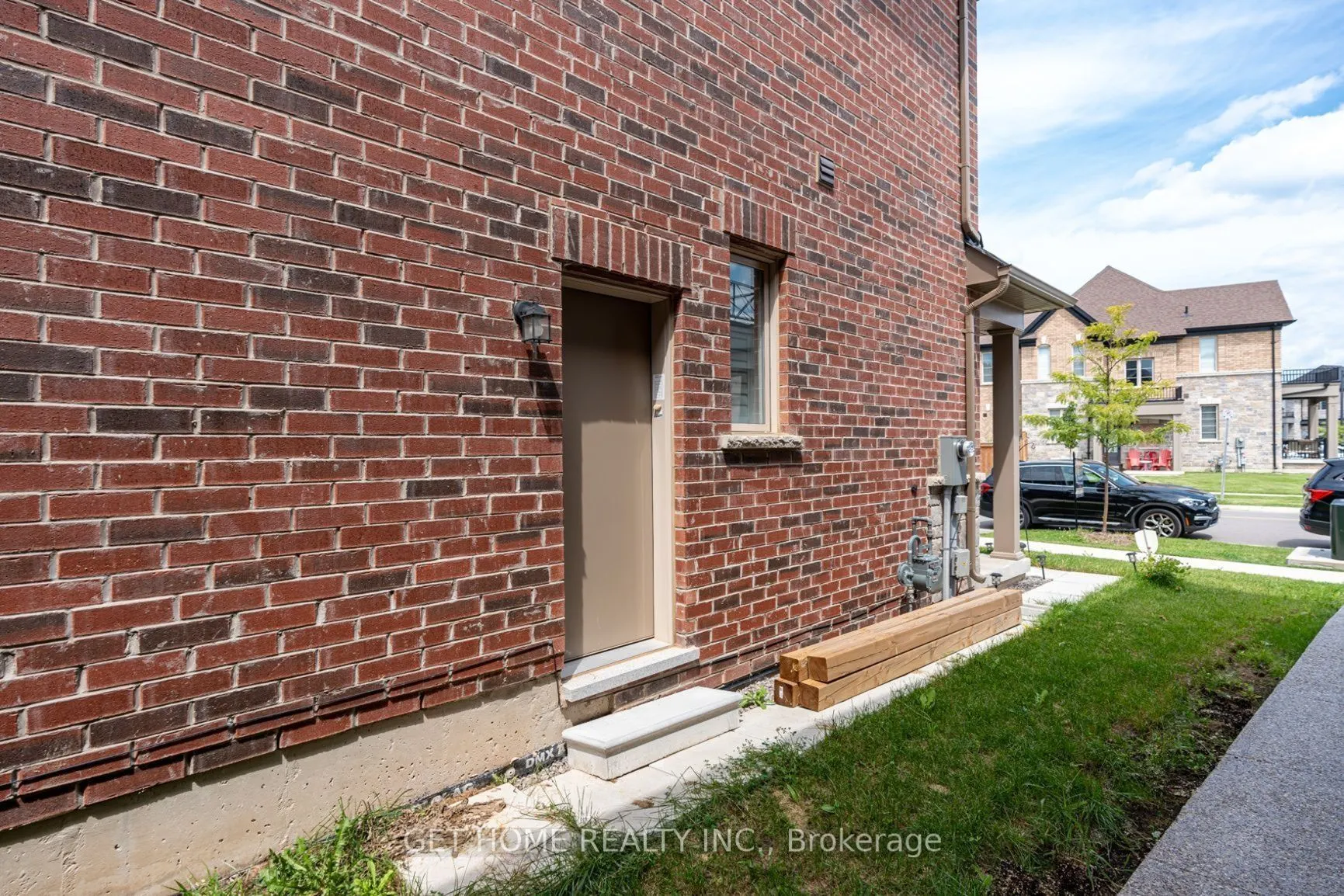 1322 Hamman Way